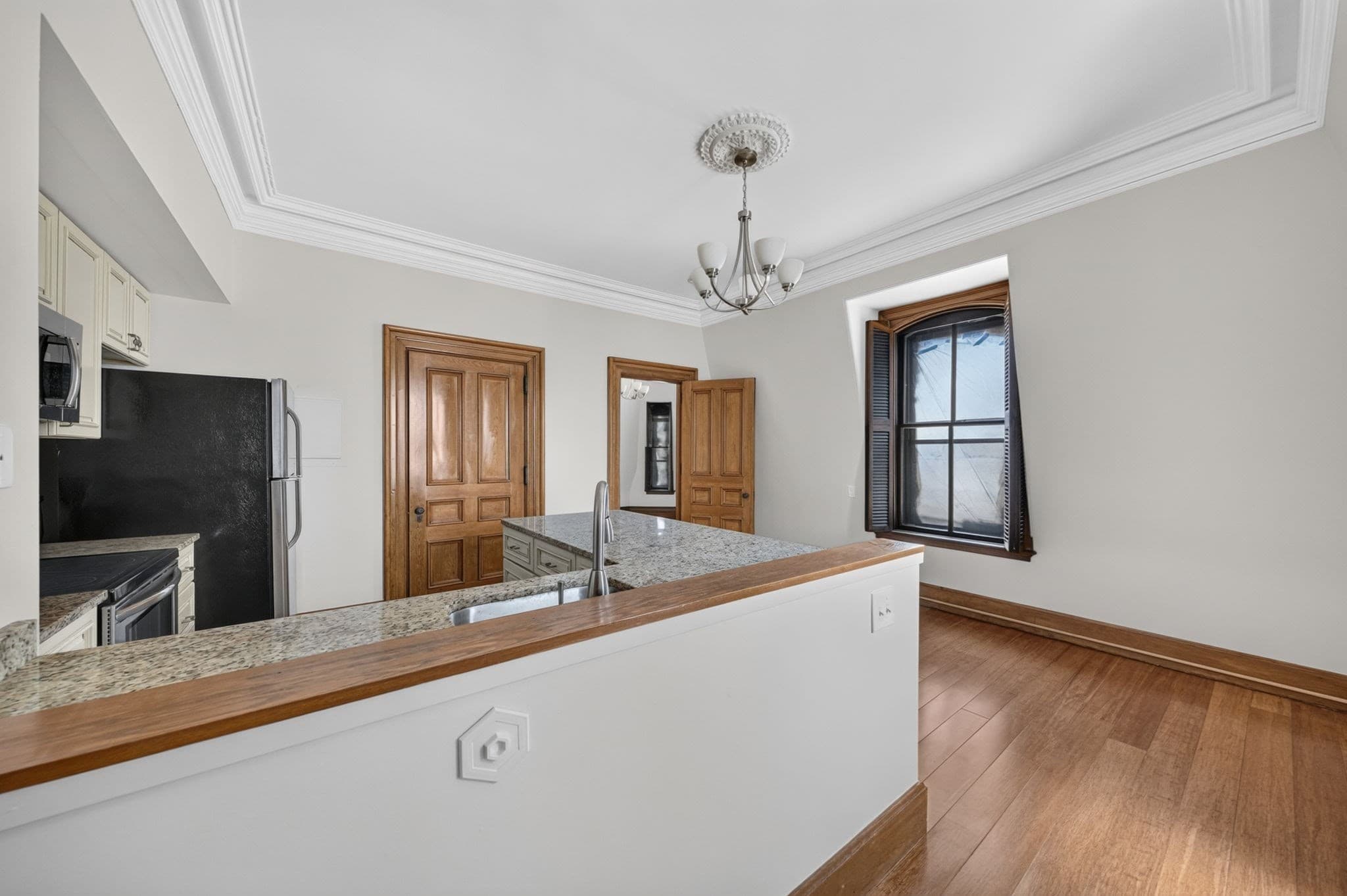Condominium at 533 Locust St # 7, Fall River MA 02720, Fall River, photo 9 of 18