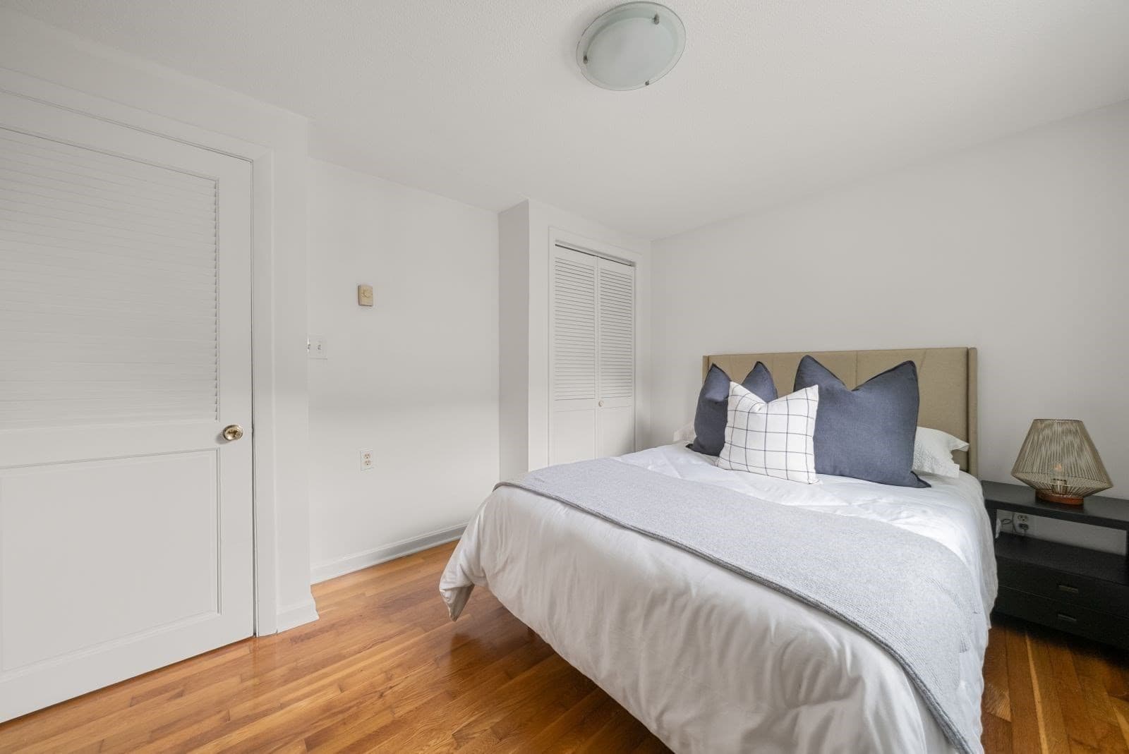 Condominium at 2-4 New Haven Street # 4, Boston MA 02132, Boston, photo 17 of 30