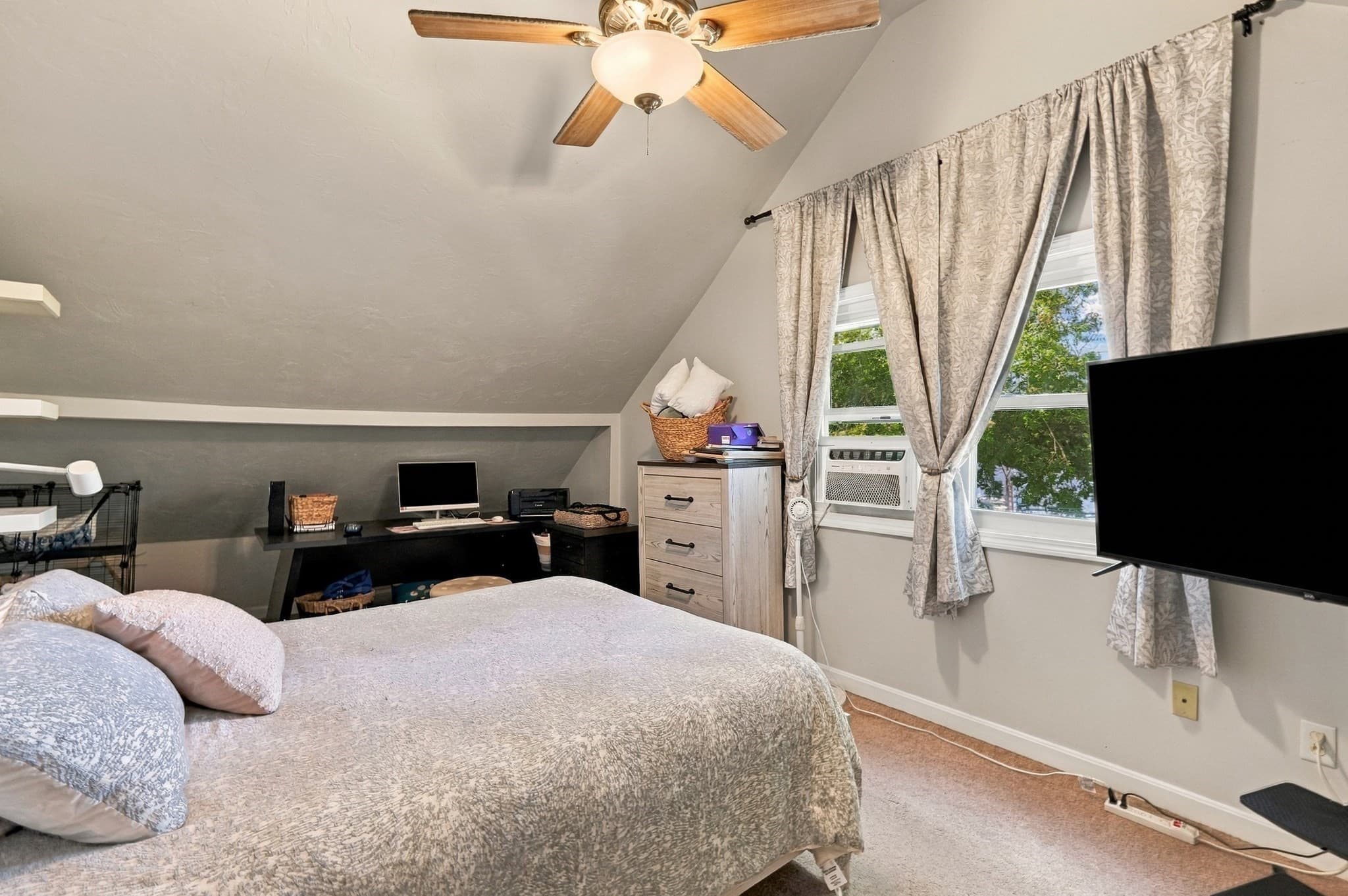 Single Family Residence at 1533 Morton Avenue, New Bedford MA 02745, New Bedford, photo 15 of 36