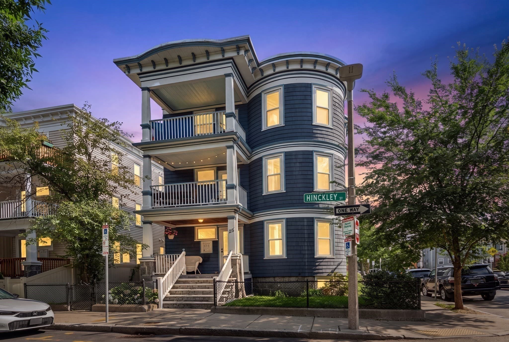 26 Hinckley St # 1, Boston MA 02125