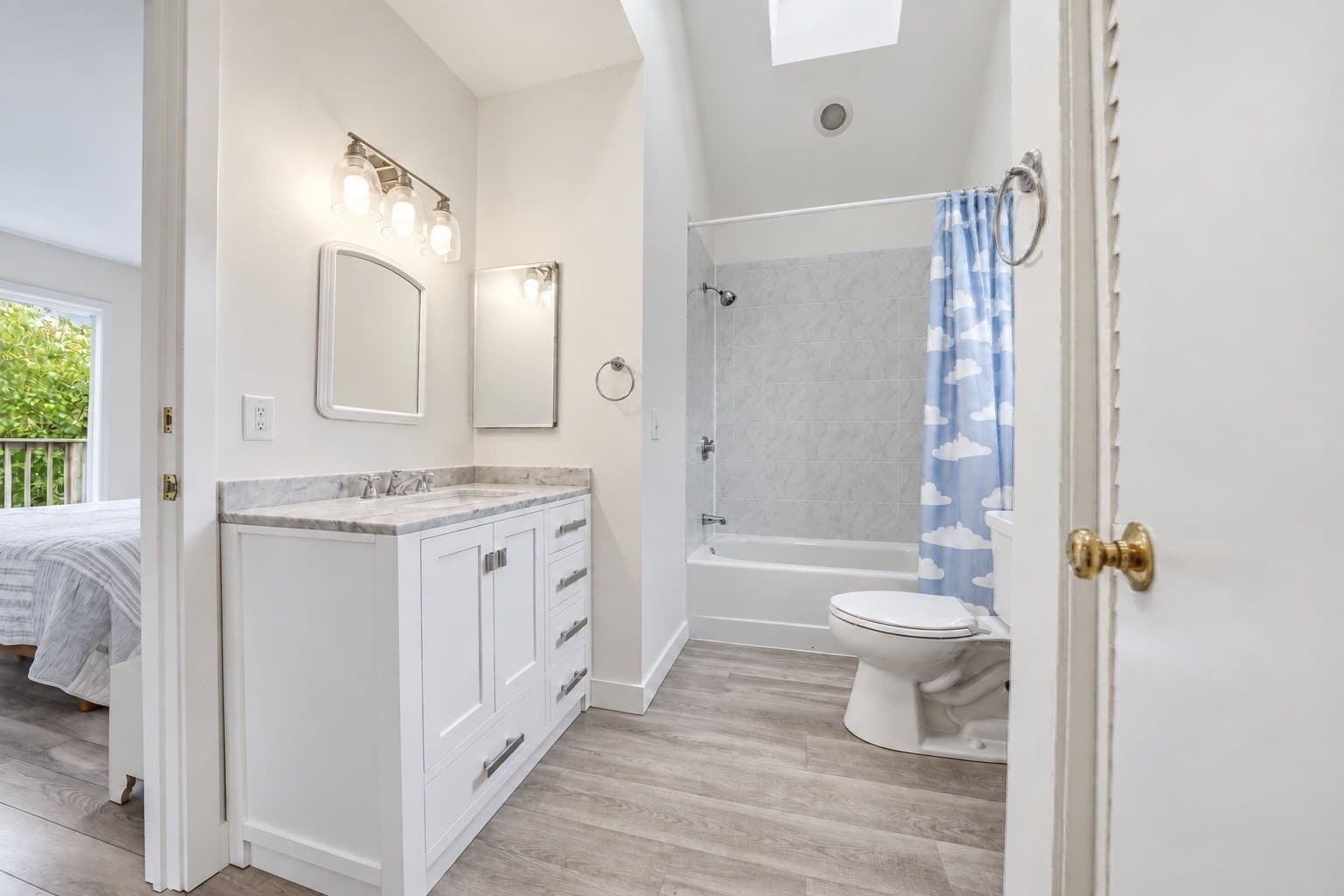 Single Family Residence at 62 Schoolhouse Rd, Edgartown MA 02539, Edgartown, photo 32 of 36