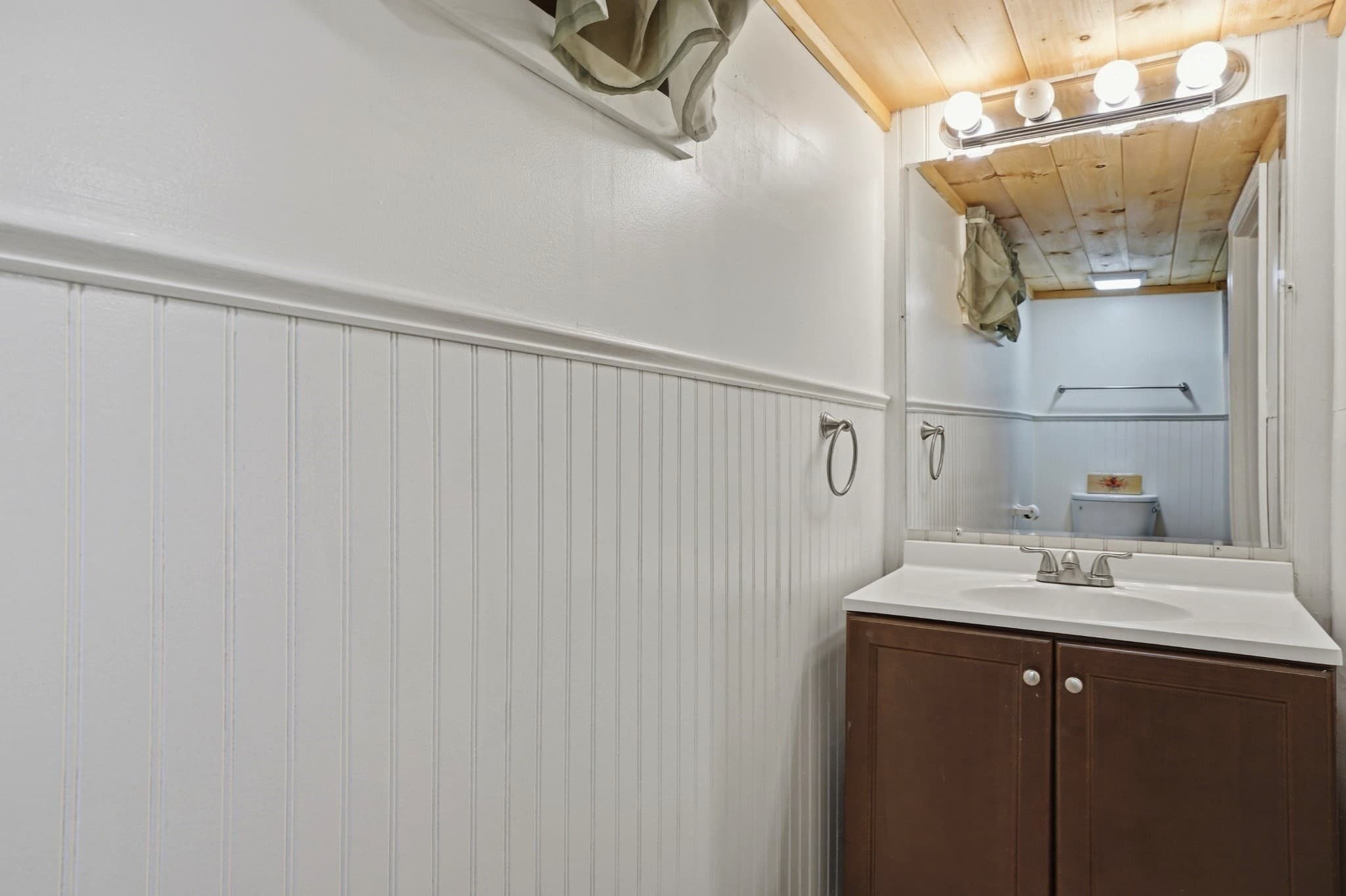 Single Family Residence at 220 Williams St, Cumberland RI 02864, Cumberland, photo 18 of 30