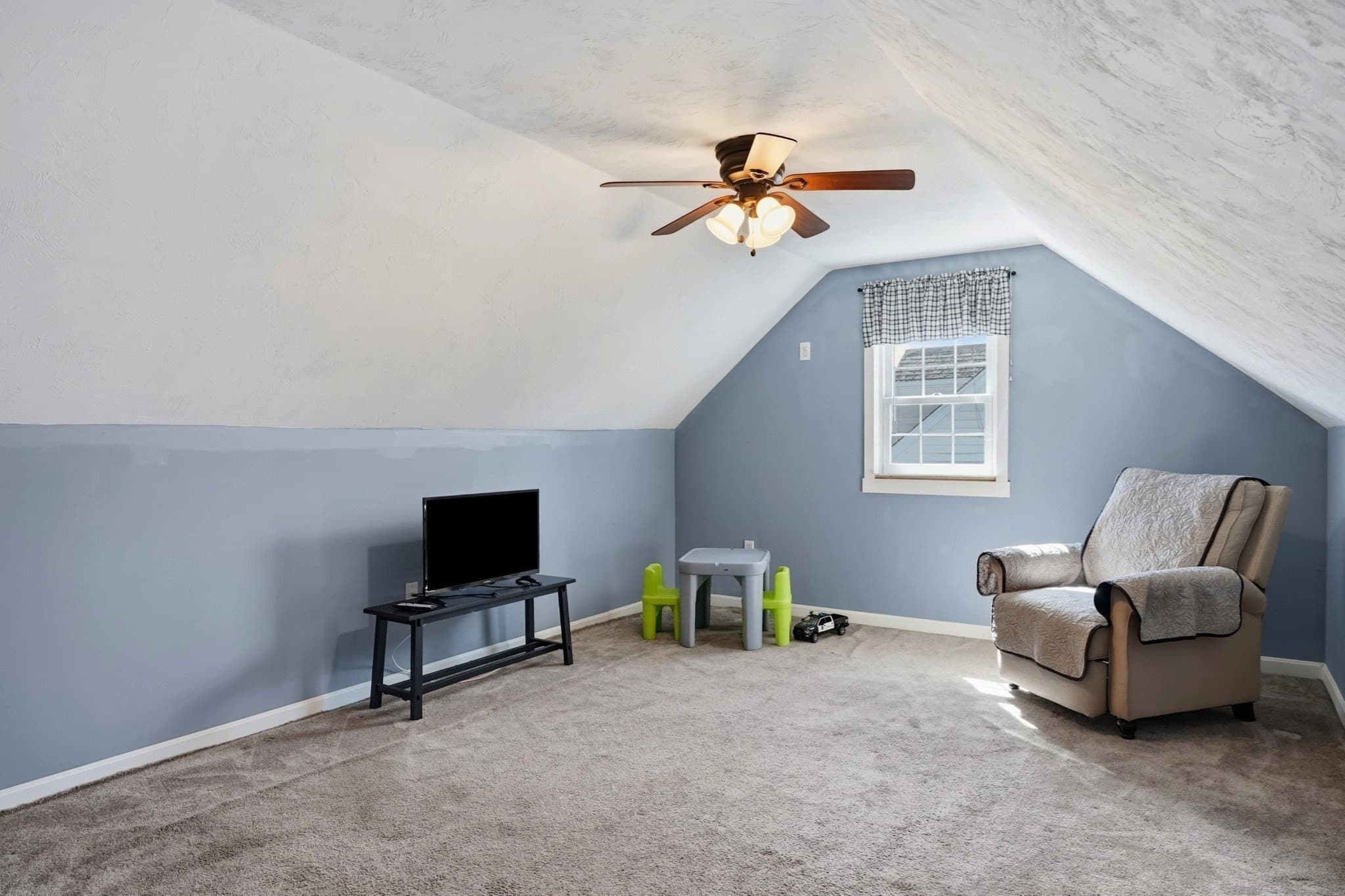 Single Family Residence at 220 Williams St, Cumberland RI 02864, Cumberland, photo 19 of 30