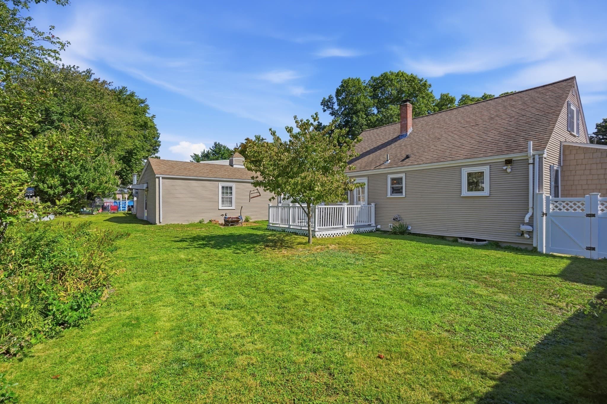 Single Family Residence at 220 Williams St, Cumberland RI 02864, Cumberland, photo 25 of 30
