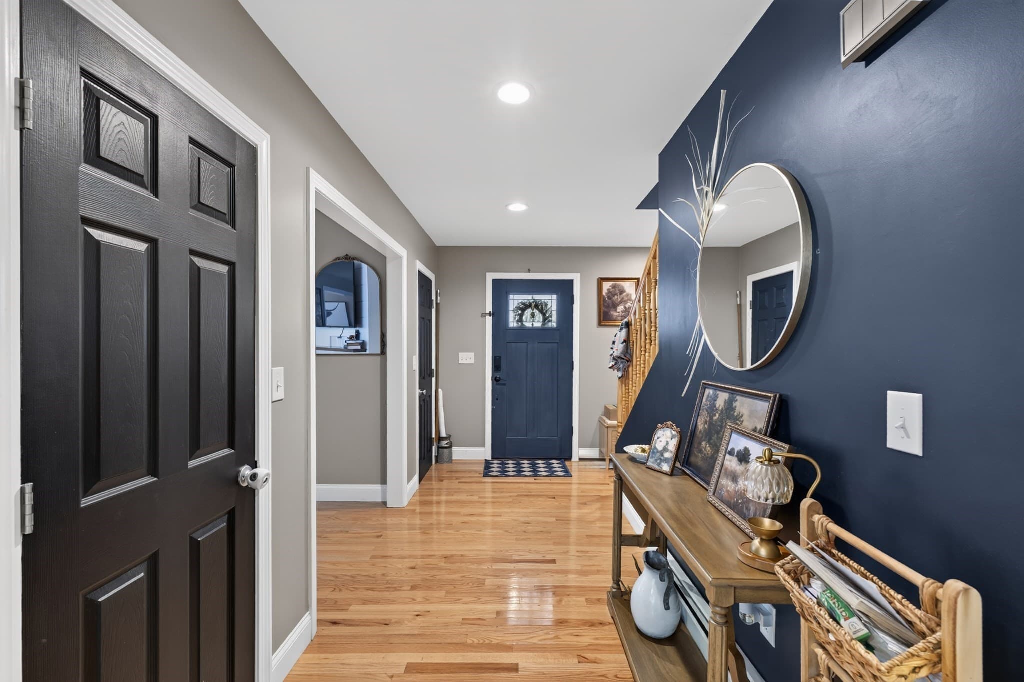 Single Family Residence at 17 Montgomery St, Fall River MA 02720, Fall River, photo 10 of 33