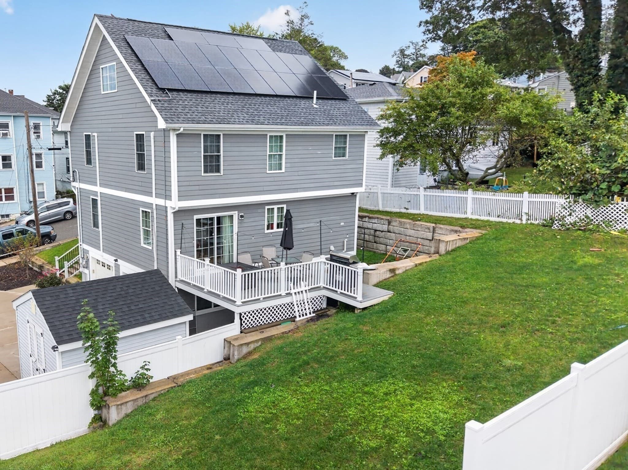 Single Family Residence at 17 Montgomery St, Fall River MA 02720, Fall River, photo 4 of 33