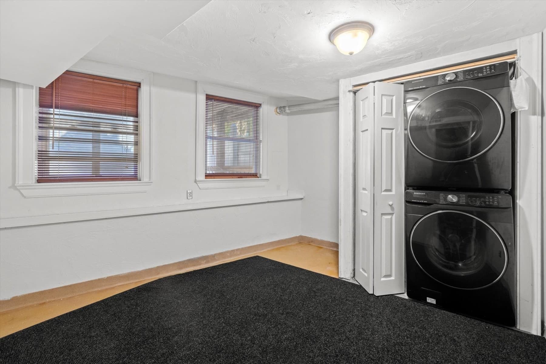 Condominium at 18 Emerson St # 1, Boston MA 02127, photo 17 of 19