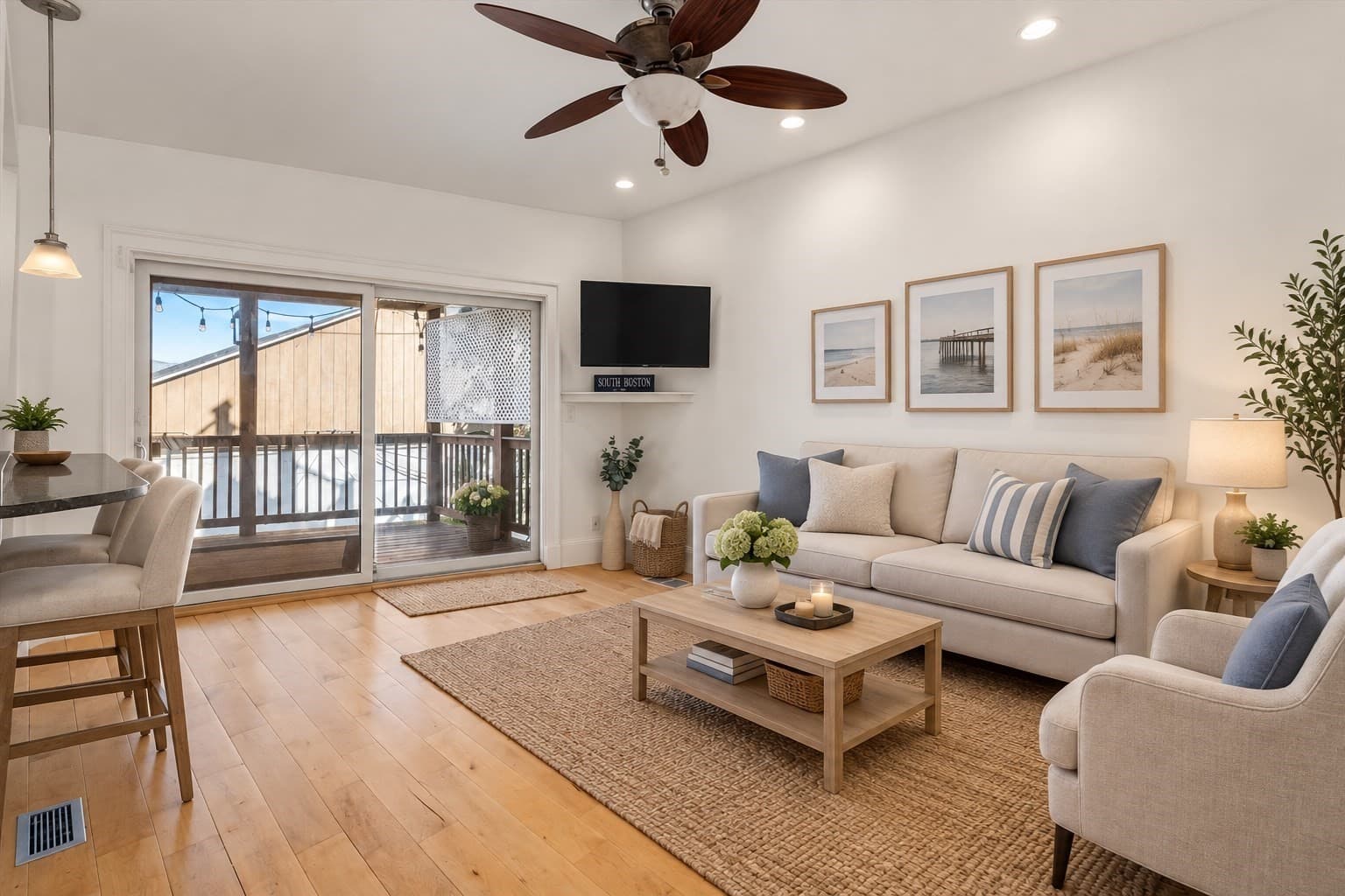 Condominium at 18 Emerson St # 1, Boston MA 02127, photo 5 of 19