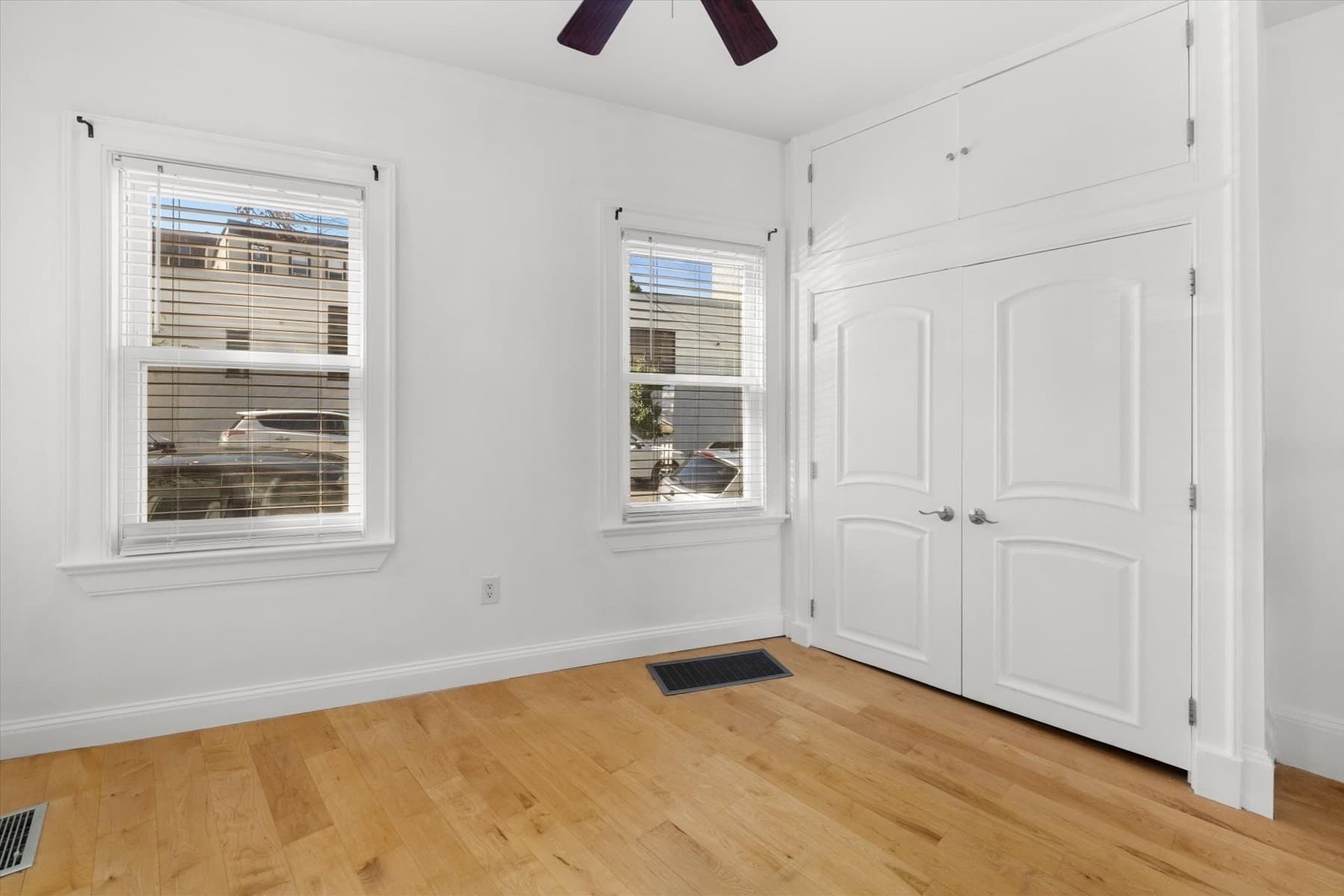 Condominium at 18 Emerson St # 1, Boston MA 02127, photo 8 of 19