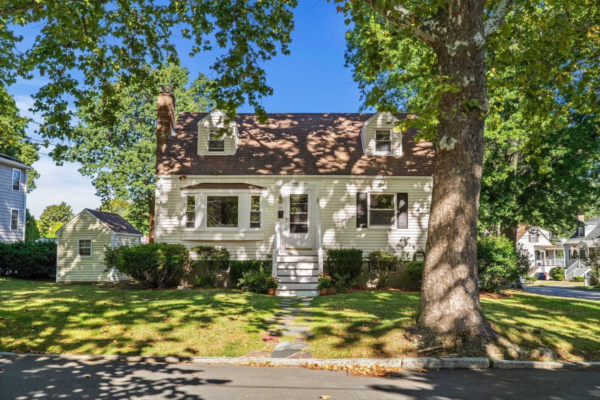 Single Family Residence at 27 Sycamore Road, Melrose MA 02176, Melrose, photo 2 of 38