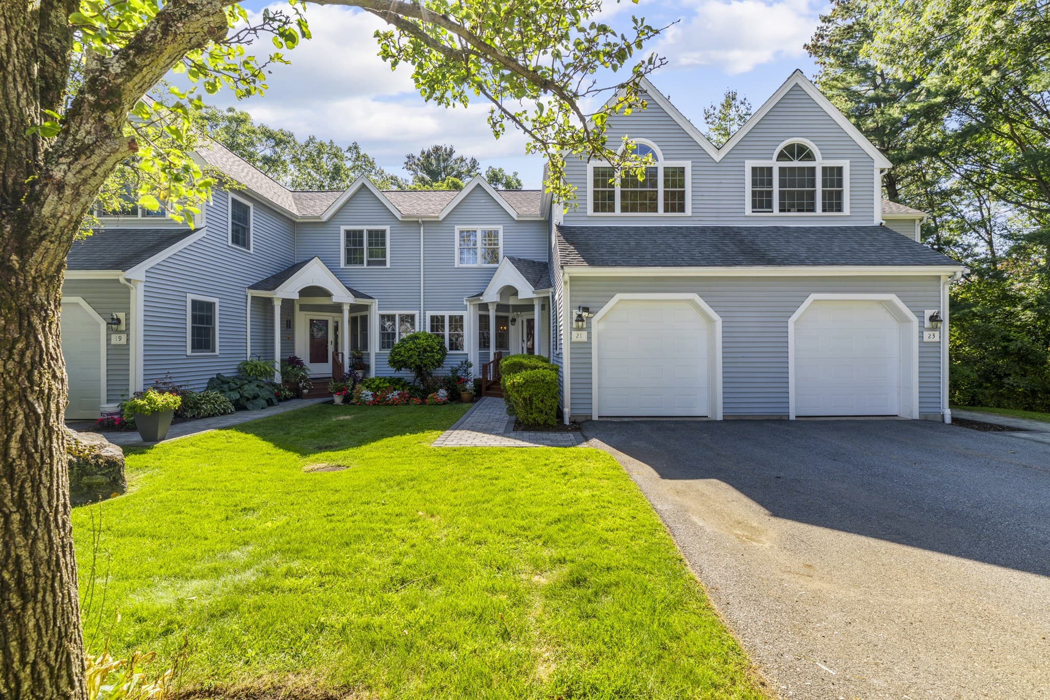 Condominium at 21 Treetop Ct # 21, Burlington MA 01803, Burlington, photo 34 of 39