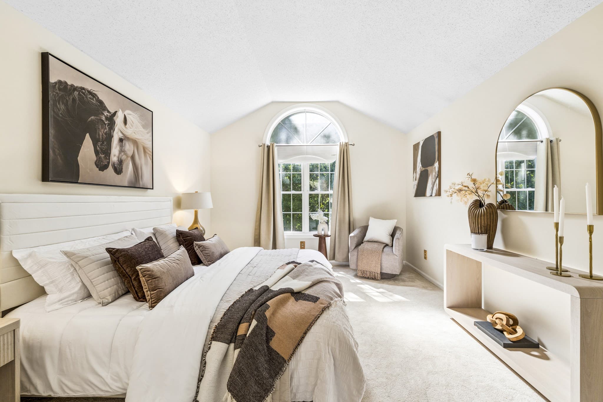 Condominium at 21 Treetop Ct # 21, Burlington MA 01803, Burlington, photo 18 of 39