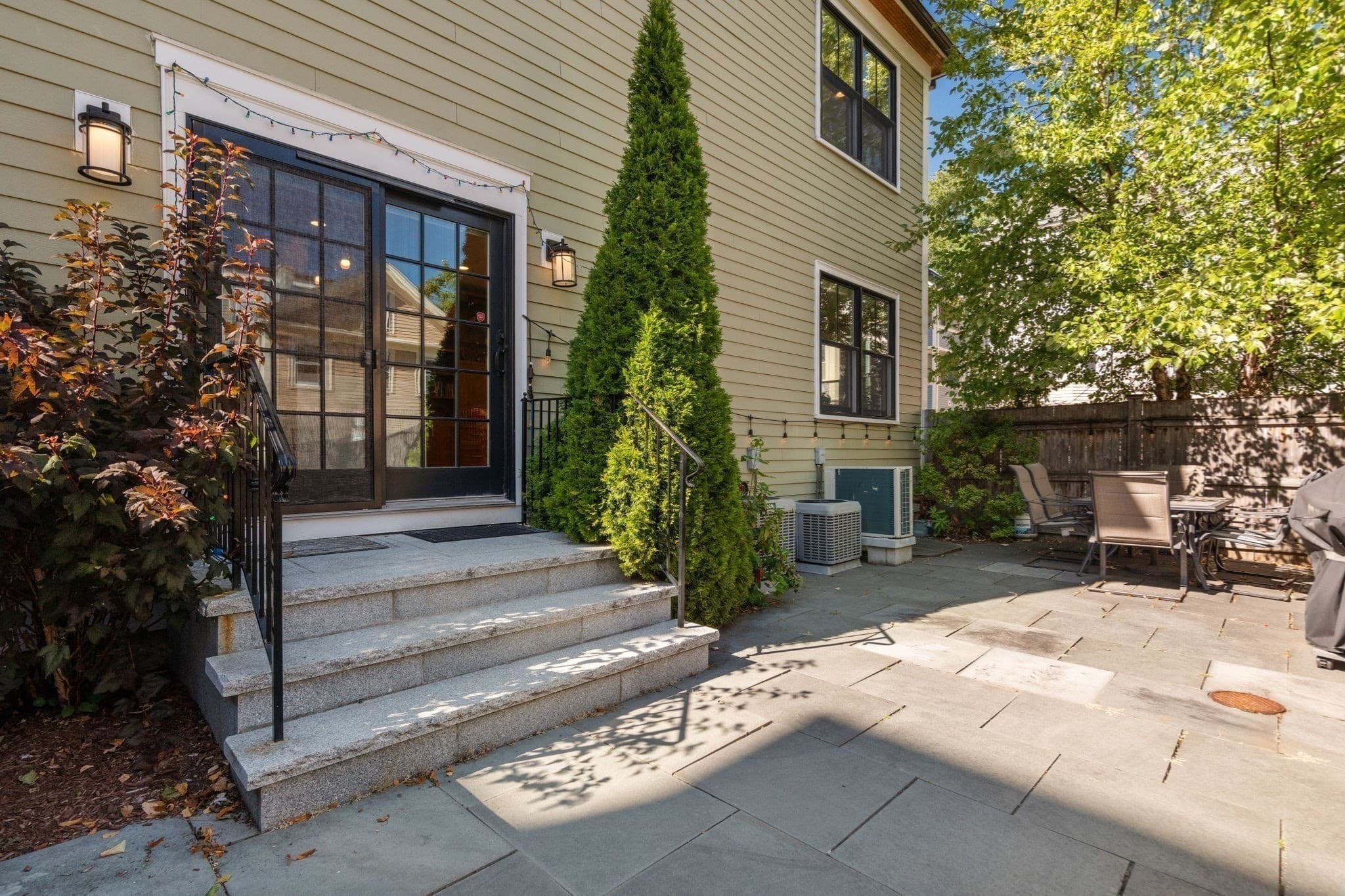 Condominium at 55 Green St # 55, Boston MA 02130, photo 23 of 32