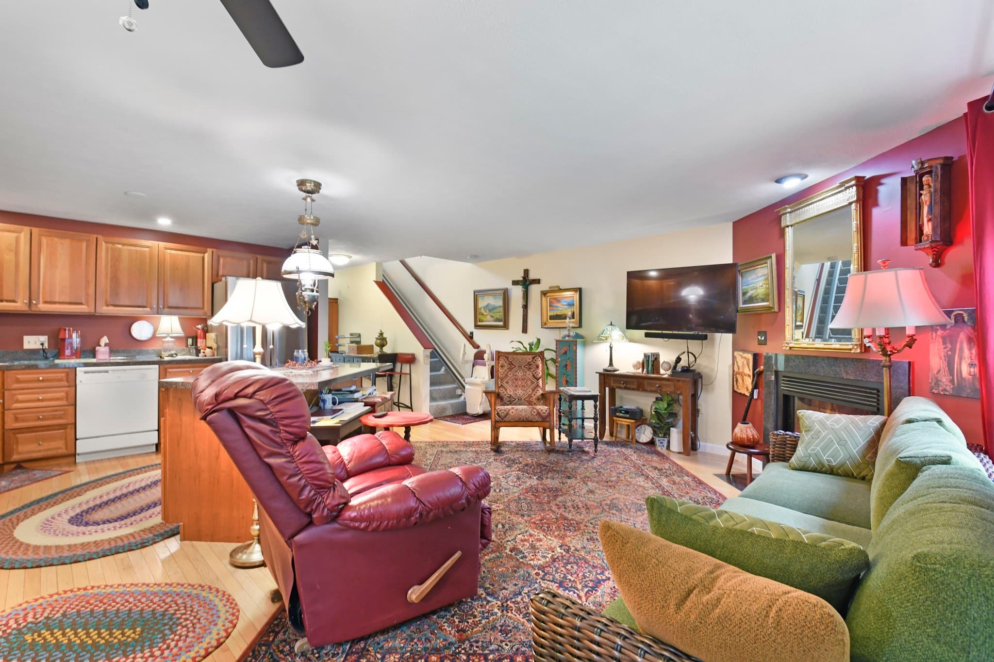Condominium at 35 Belgian Ln # 35, Leominster MA 01453, Leominster, photo 15 of 34