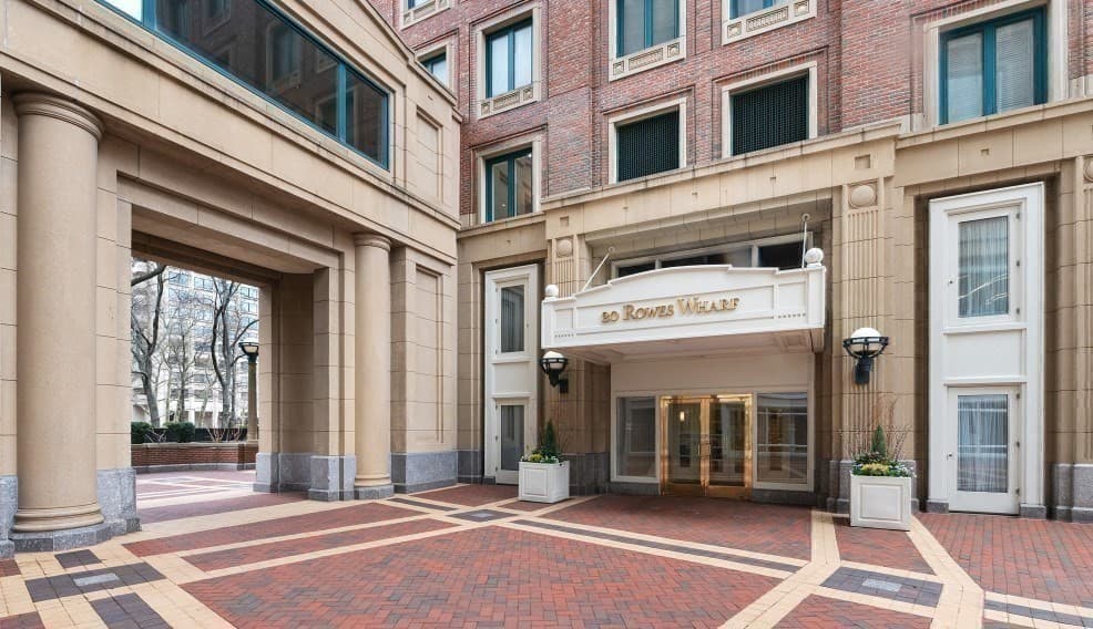 Condominium at 20 Rowes Wharf, Boston MA 02110, photo 23 of 29