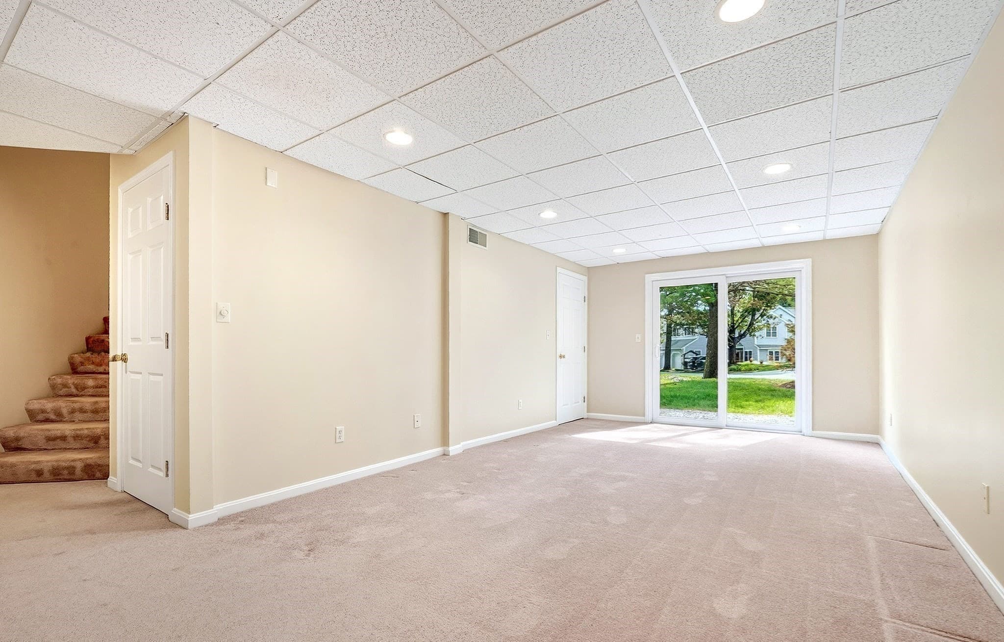 Condominium at 18 Knollwood Court # 18, Burlington MA 01803, Burlington, photo 19 of 27