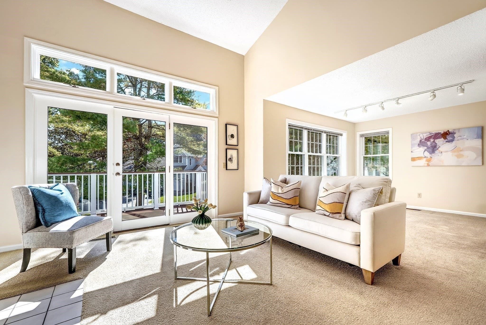 Condominium at 18 Knollwood Court # 18, Burlington MA 01803, Burlington, photo 4 of 27