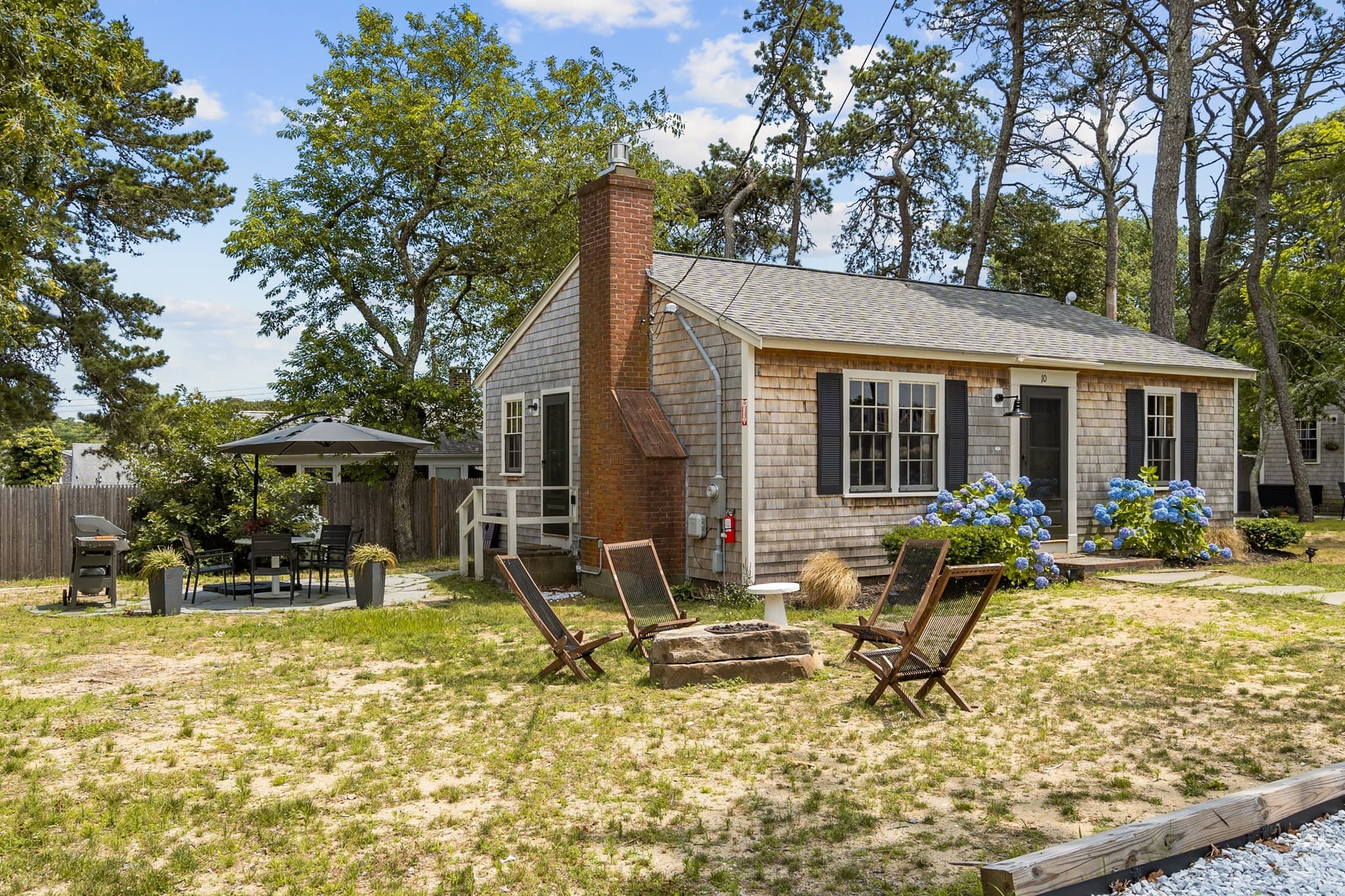 Single Family Residence at 10 Manning Rd, Dennis MA 02639, Dennis, photo 4 of 25