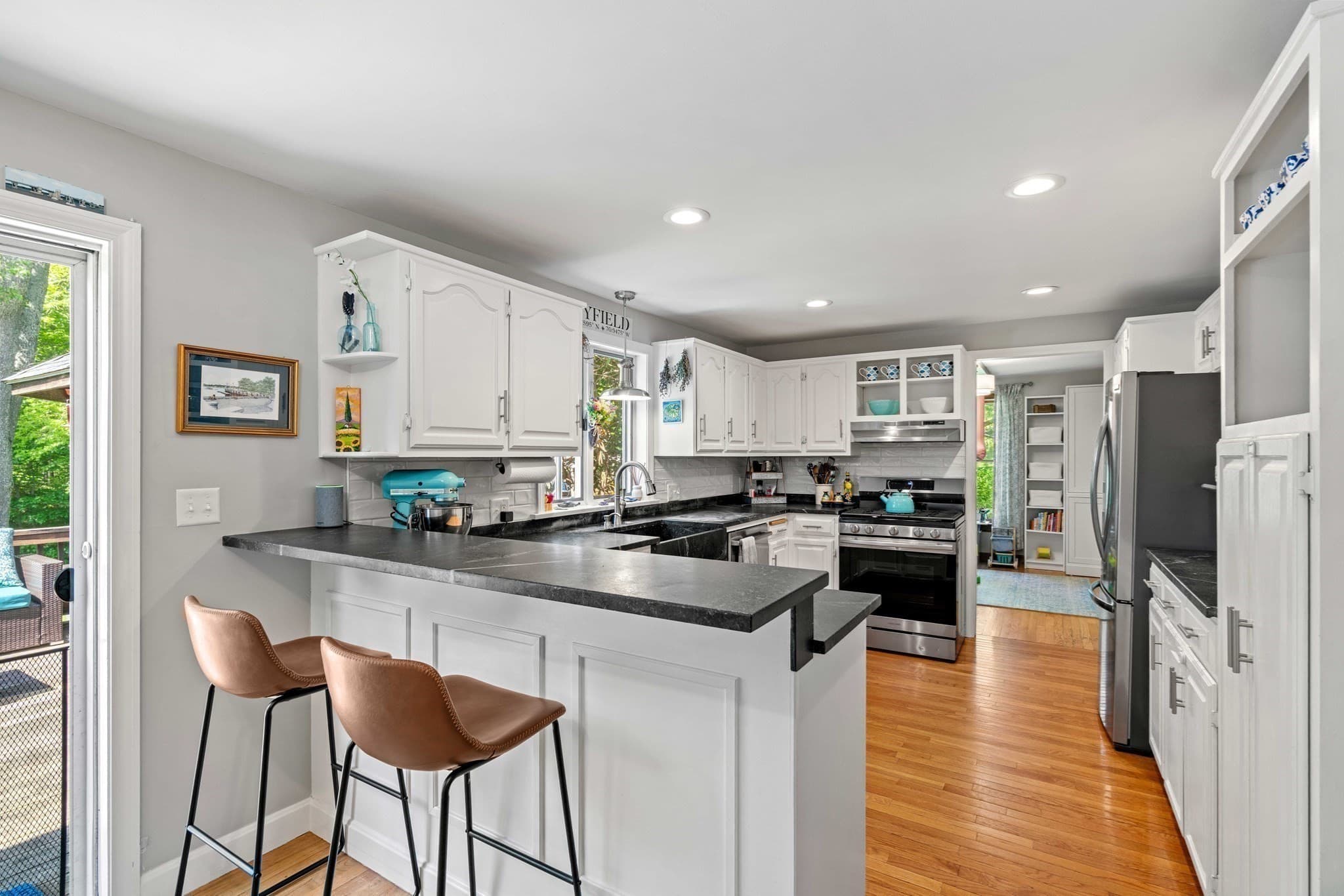 Single Family Residence at 102 Elm St, Newbury MA 01922, Newbury, photo 6 of 32
