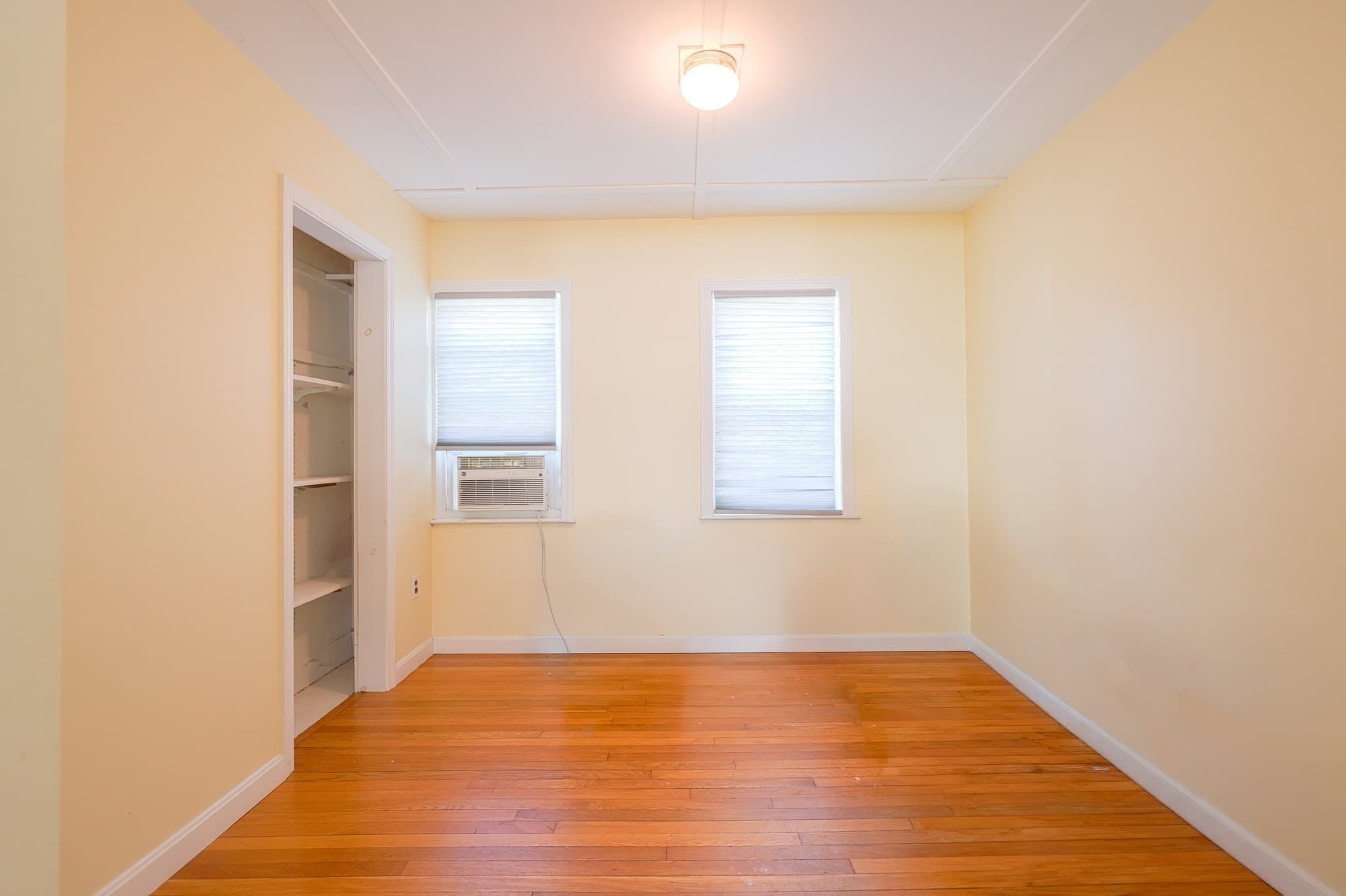 Multi Family at 226-228 Union Street, Ashland MA 01721, photo 3 of 40