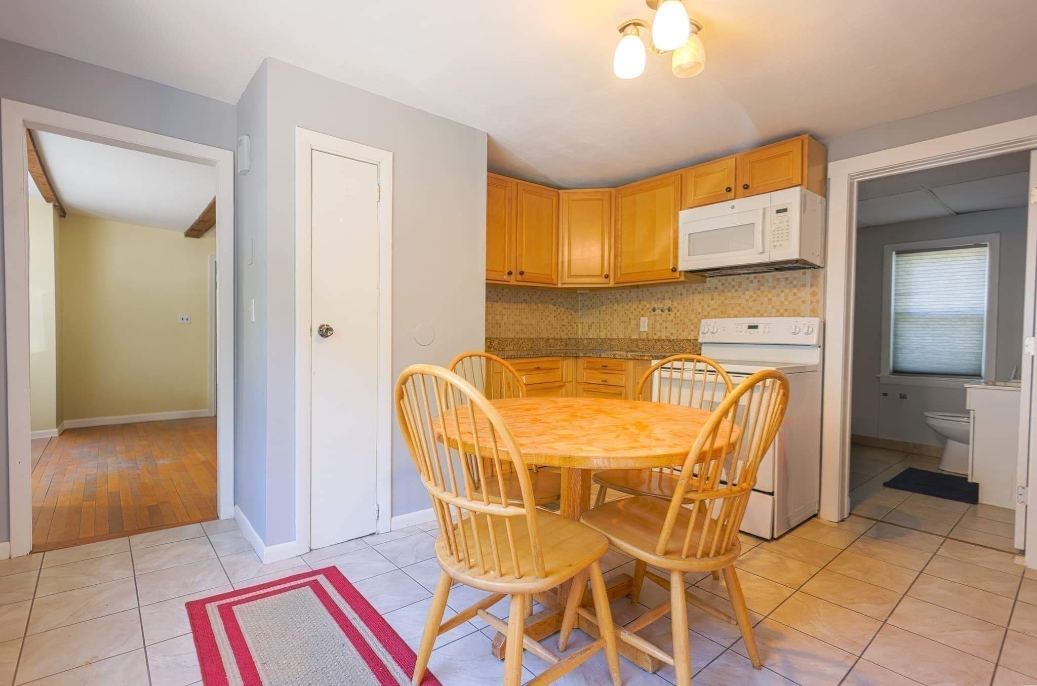 Multi Family at 226-228 Union Street, Ashland MA 01721, photo 4 of 40