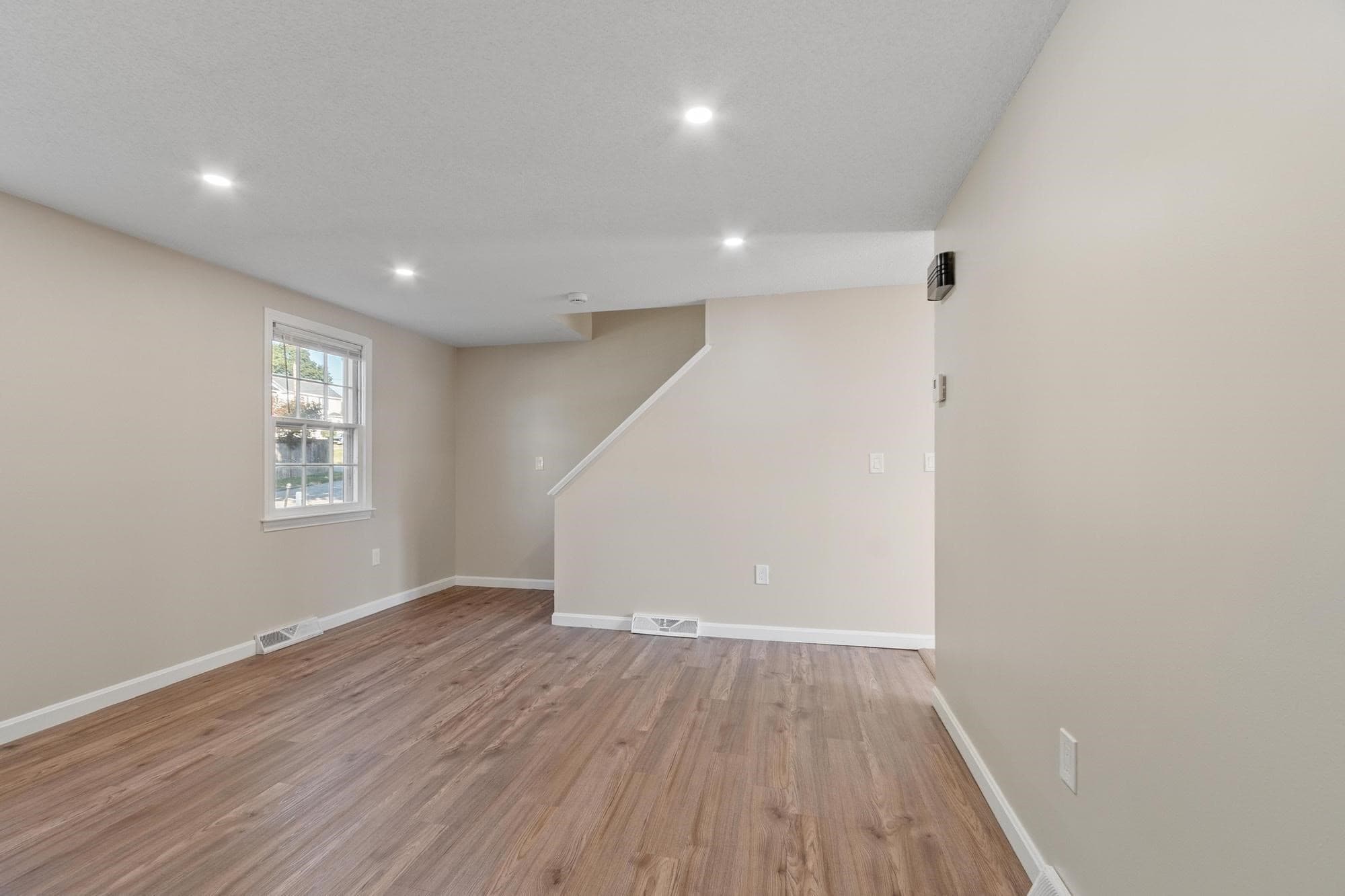Condex at 94 Mablin # 94, North Andover MA 01845, North Andover, photo 32 of 37