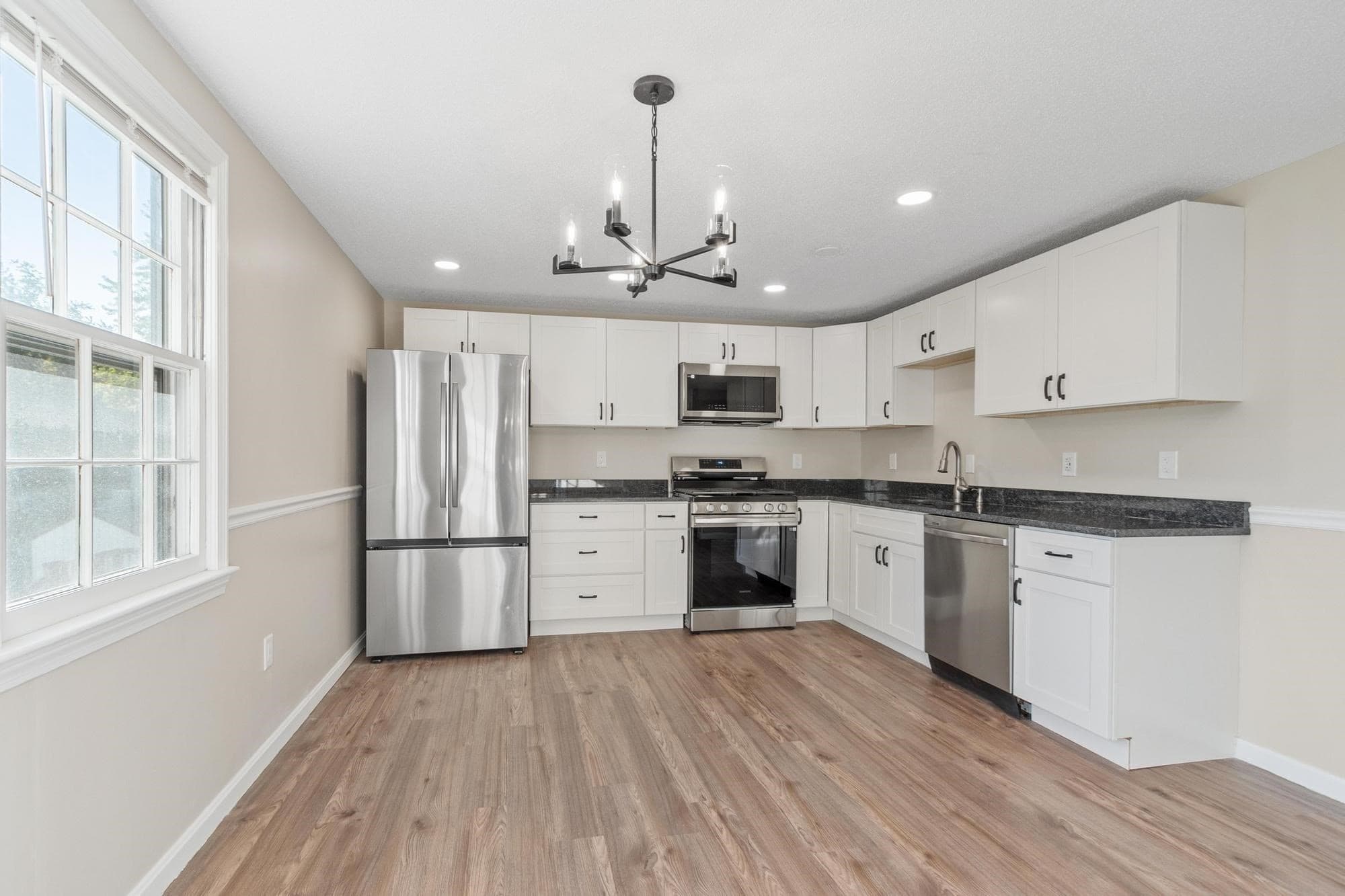 Condex at 94 Mablin # 94, North Andover MA 01845, North Andover, photo 8 of 37