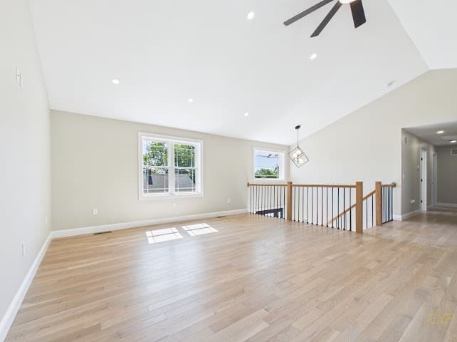 Single Family Residence at 187 Pitman St., New Bedford MA 02746, New Bedford, photo 8 of 35