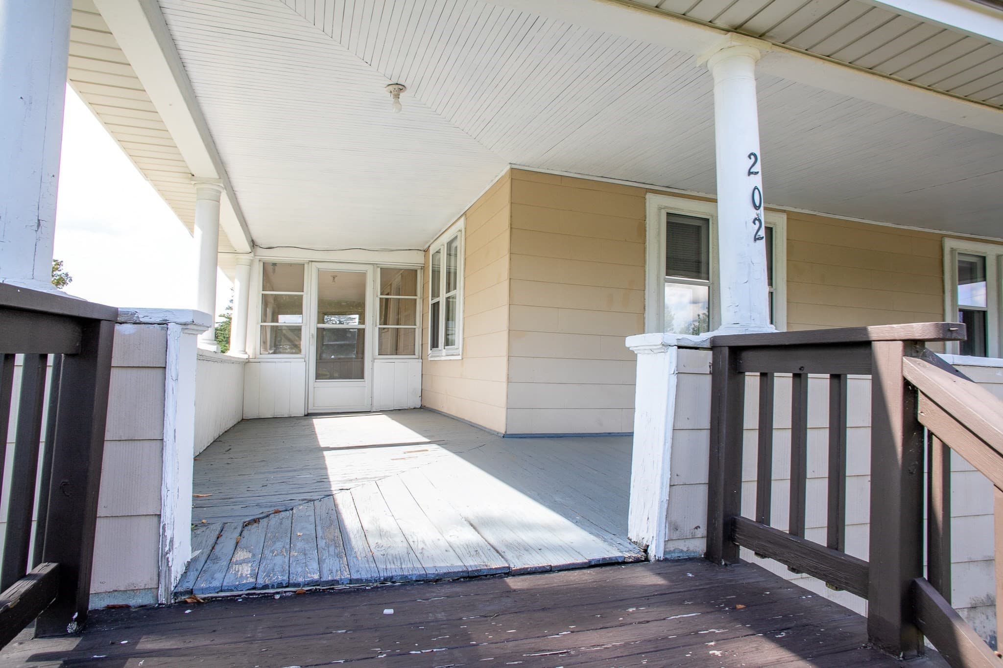 Single Family Residence at 202 Pierce St, Leominster MA 01453, Leominster, photo 11 of 42