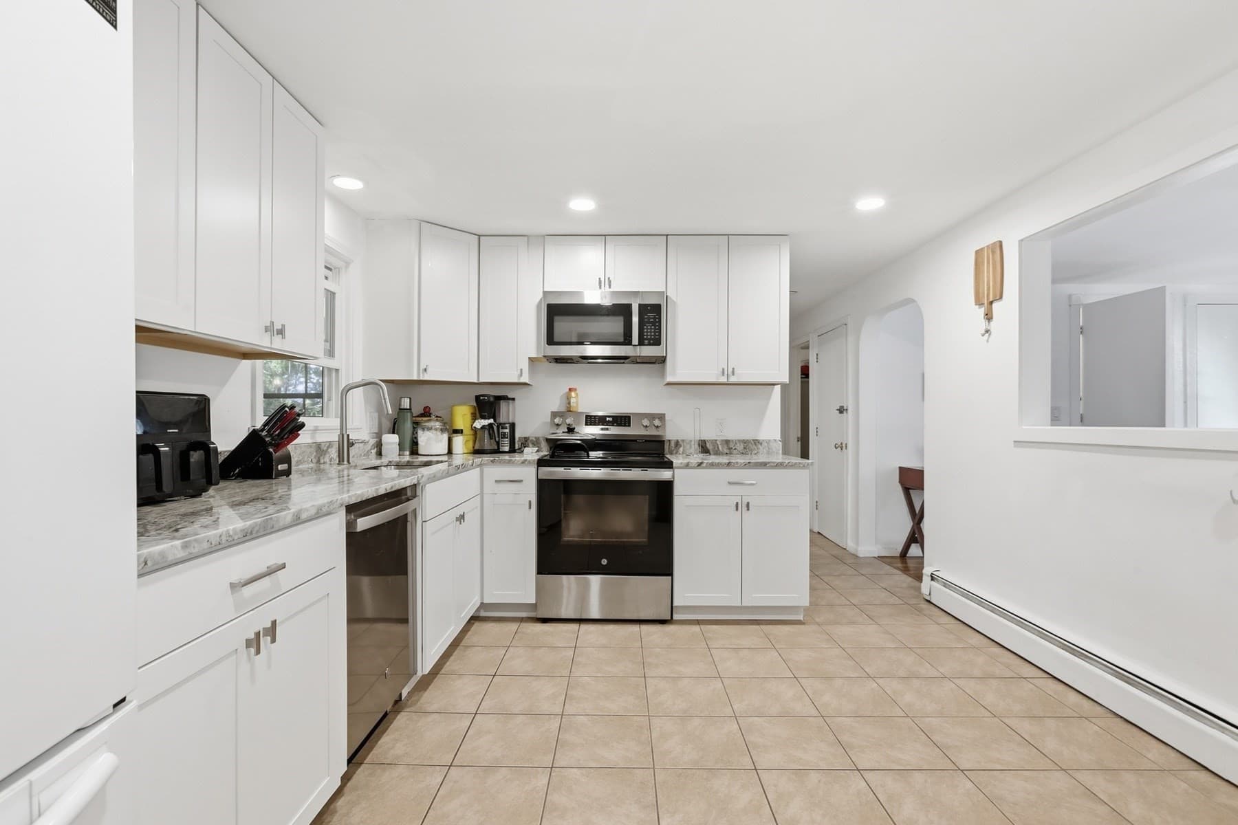 Single Family Residence at 19 Capitol St, Methuen MA 01844, Methuen, photo 12 of 26