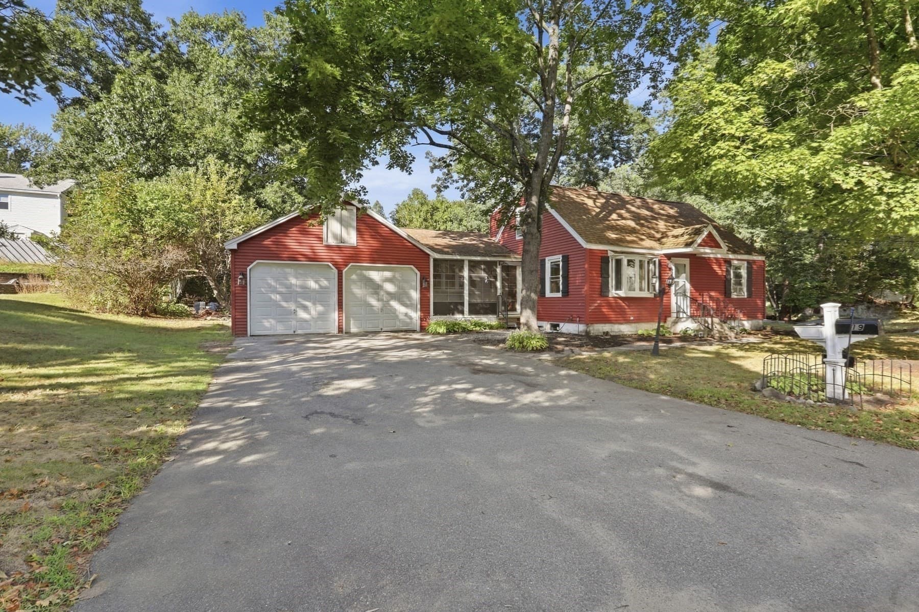 Single Family Residence at 19 Capitol St, Methuen MA 01844, Methuen, photo 3 of 26