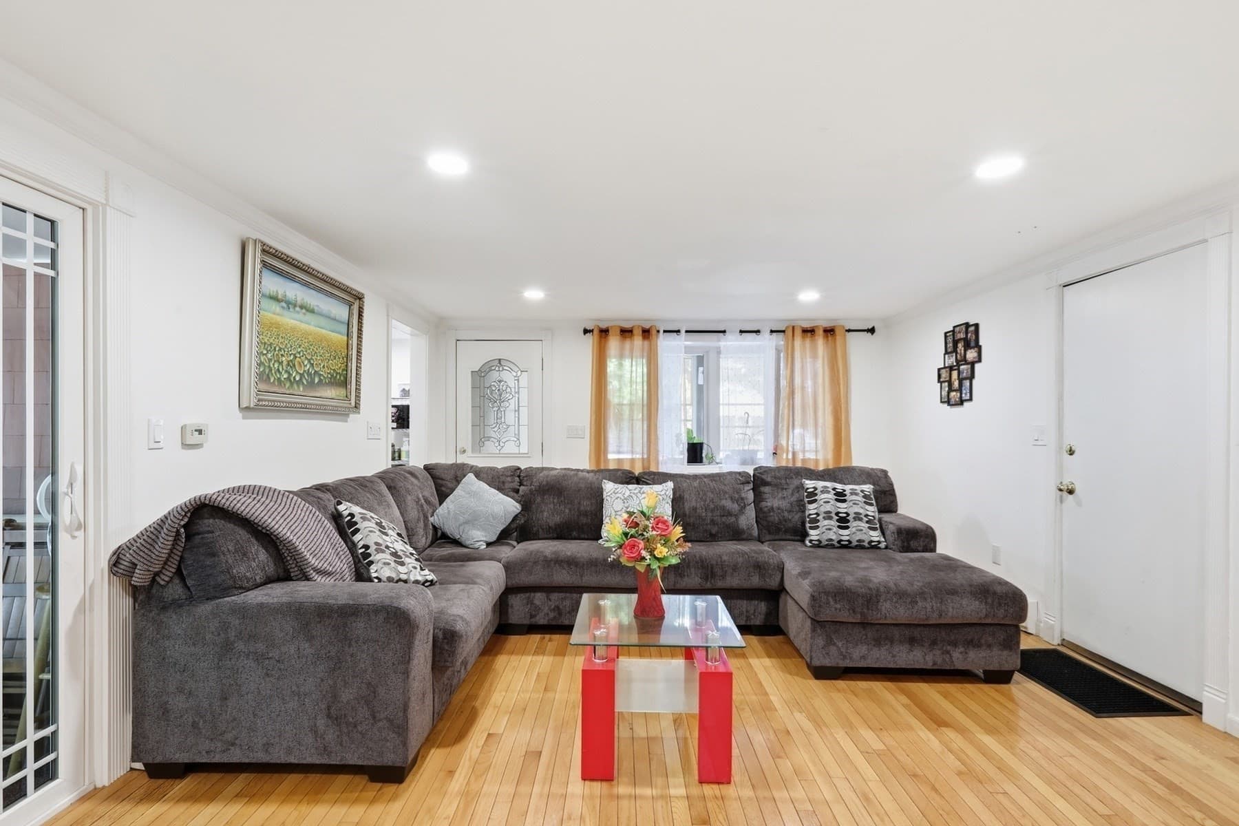 Single Family Residence at 19 Capitol St, Methuen MA 01844, Methuen, photo 9 of 26