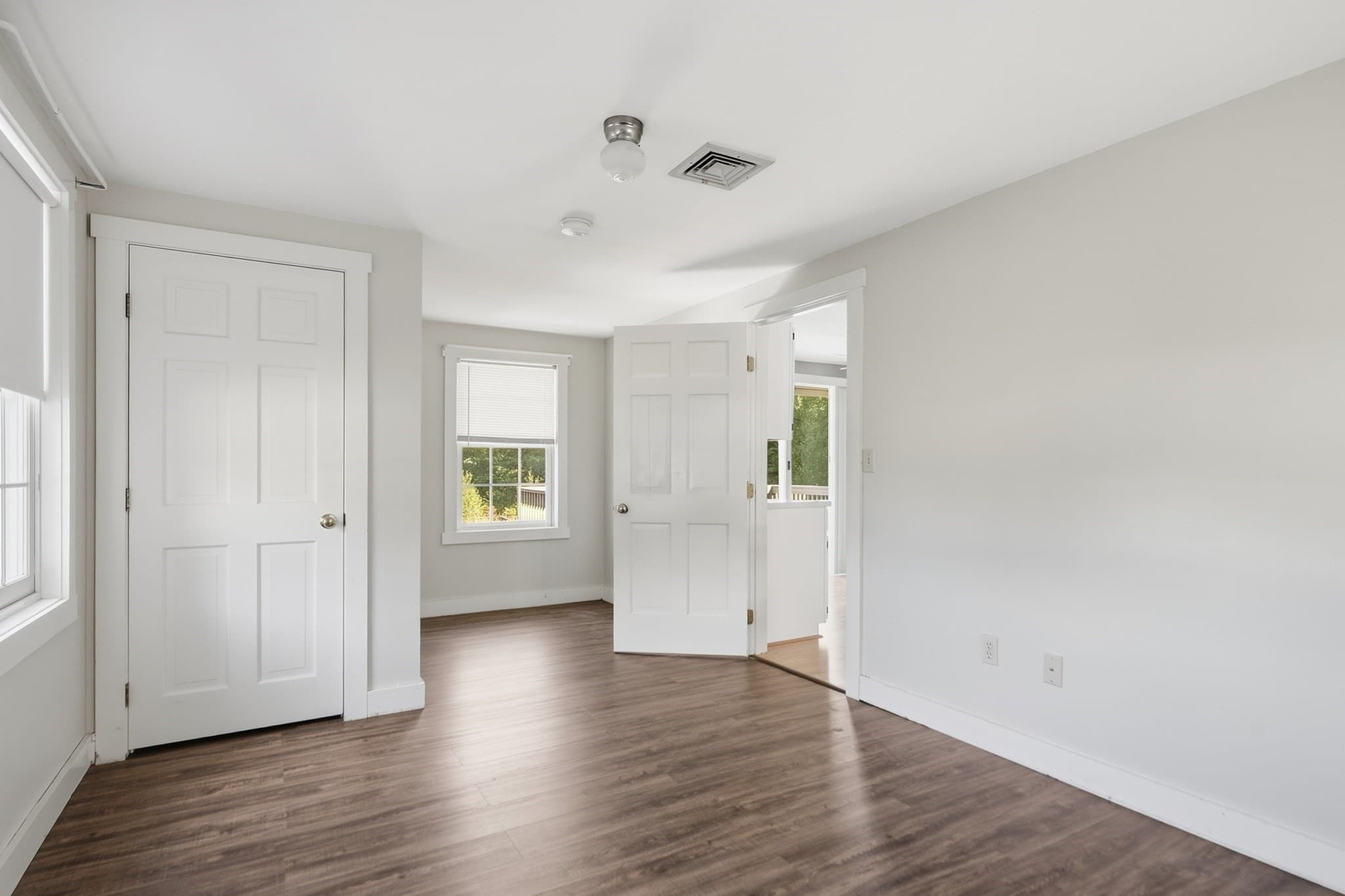 Single Family Residence at 355 Tyler St, Dracut MA 01826, Dracut, photo 41 of 41