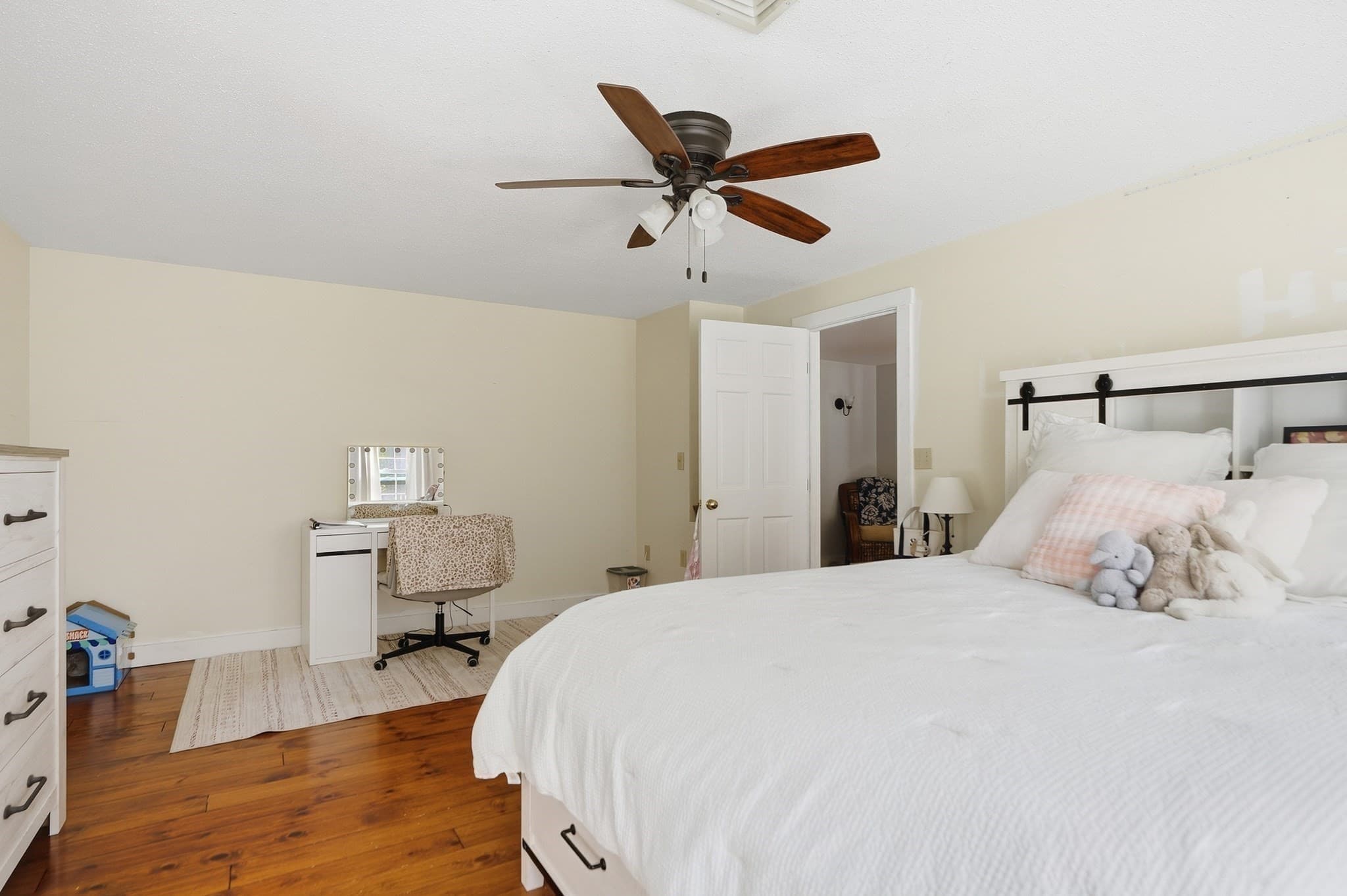 Single Family Residence at 355 Tyler St, Dracut MA 01826, Dracut, photo 18 of 41