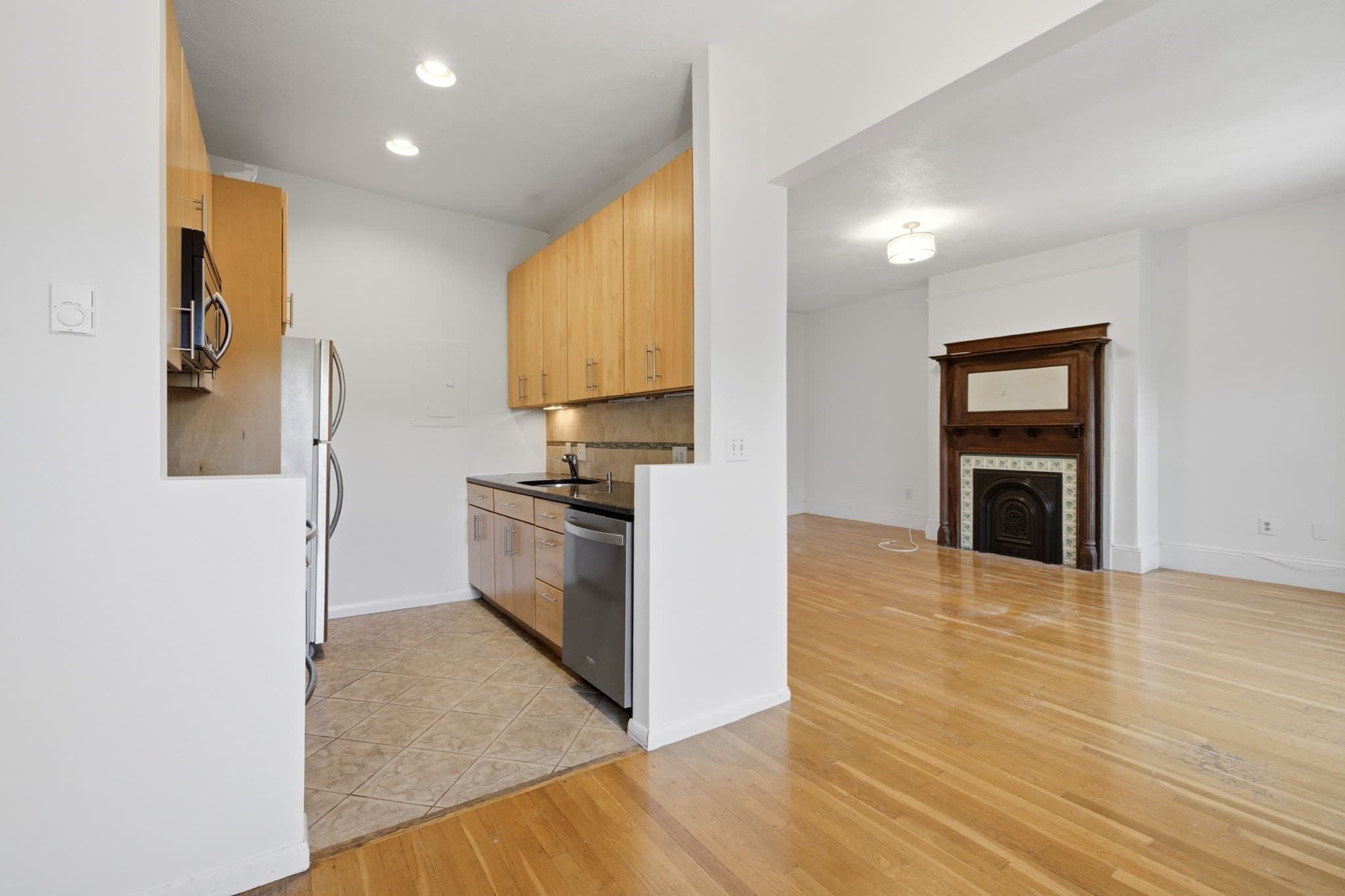 Condominium at 29 Worcester Sq # 5, Boston MA 02118, photo 11 of 25