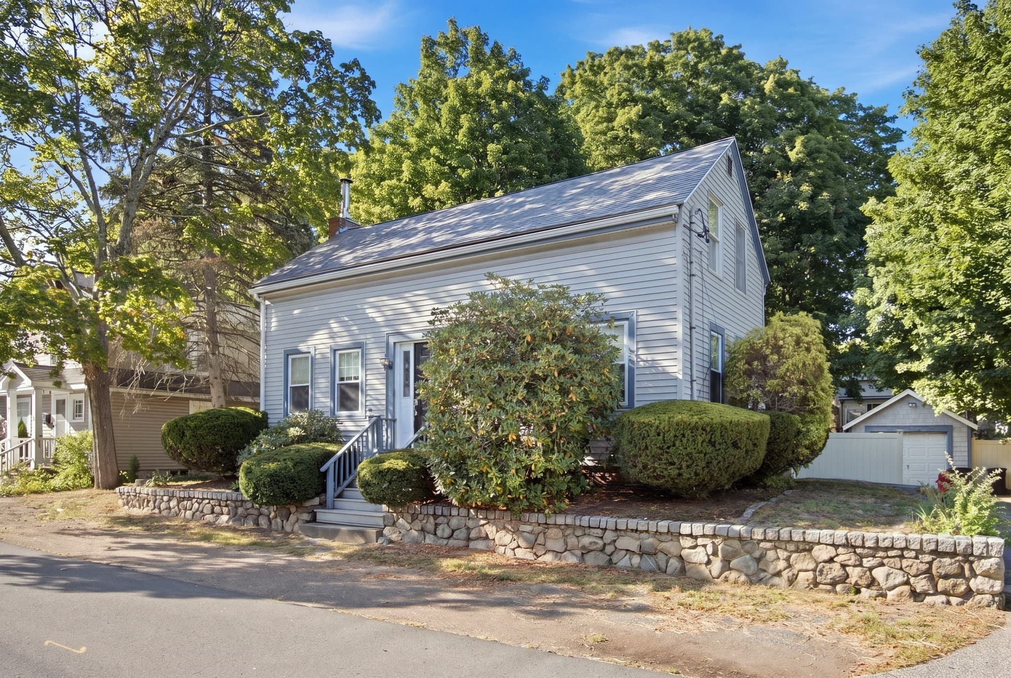 Single Family Residence at 330 Haven St, Reading MA 01867, Reading, photo 2 of 42