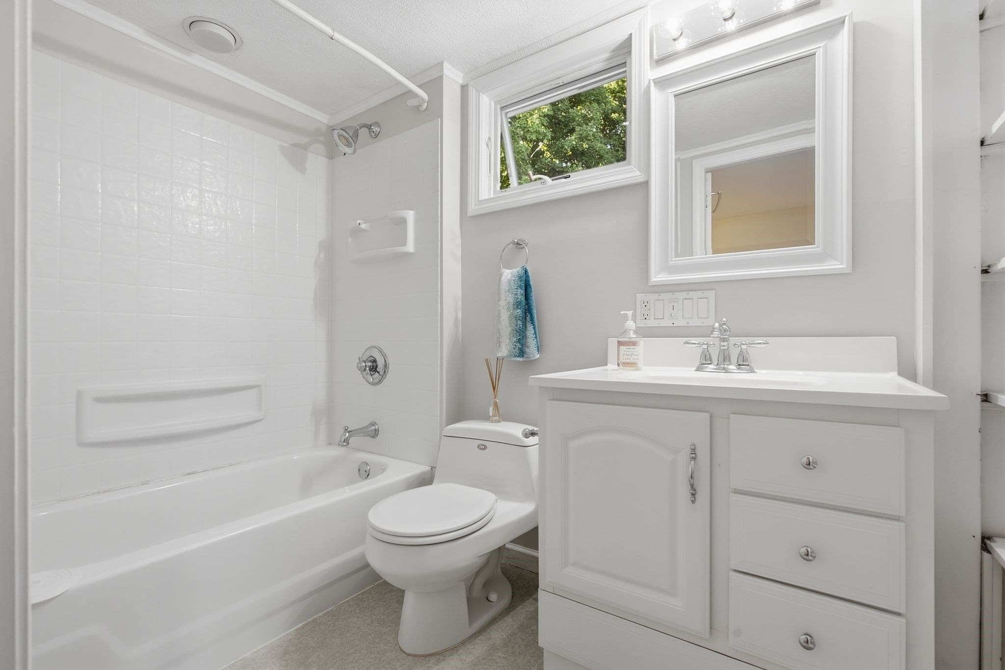 Single Family Residence at 330 Haven St, Reading MA 01867, Reading, photo 33 of 42