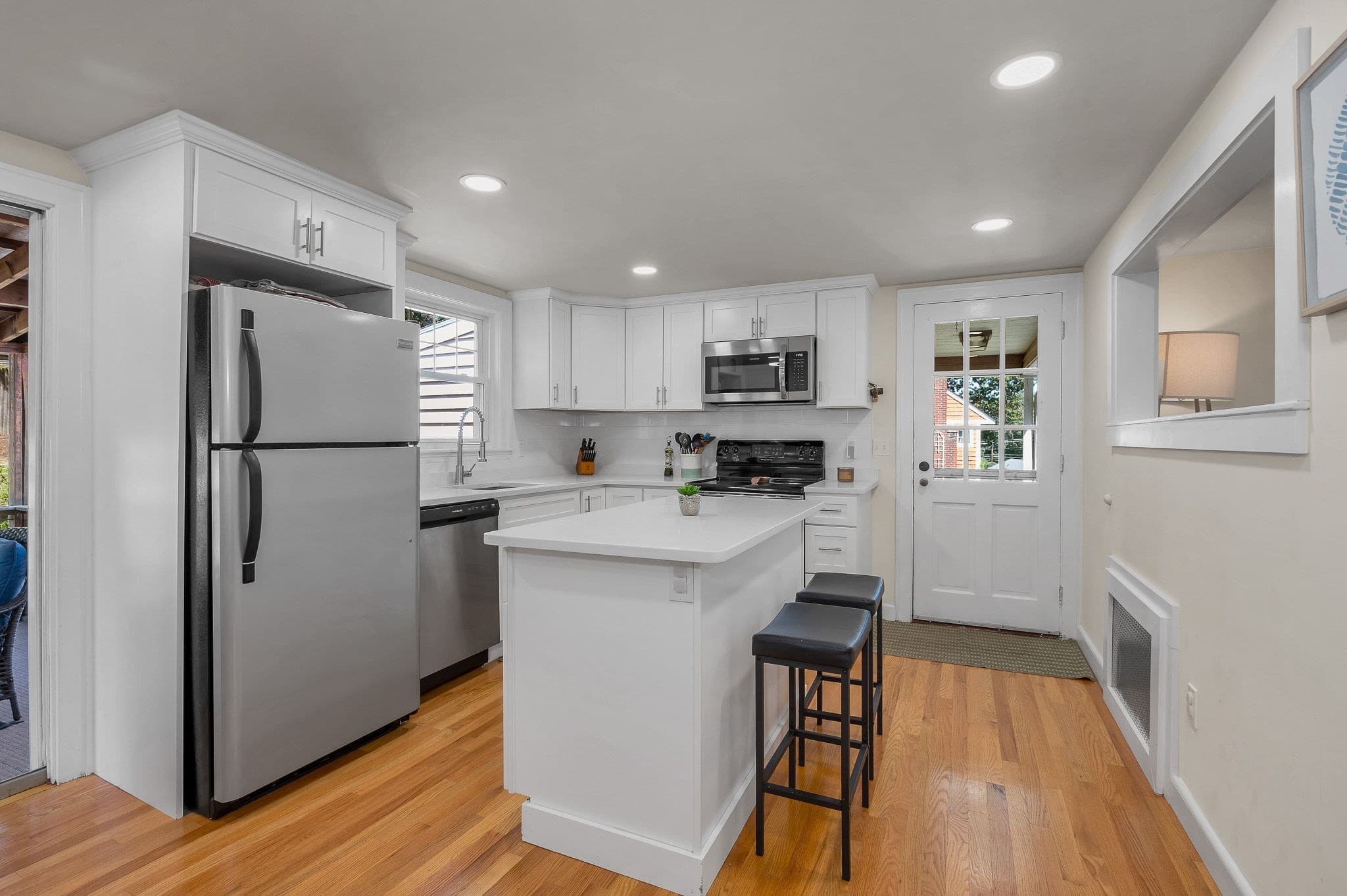 Single Family Residence at 13 Cedar St, Chelmsford MA 01863, Chelmsford, photo 6 of 37