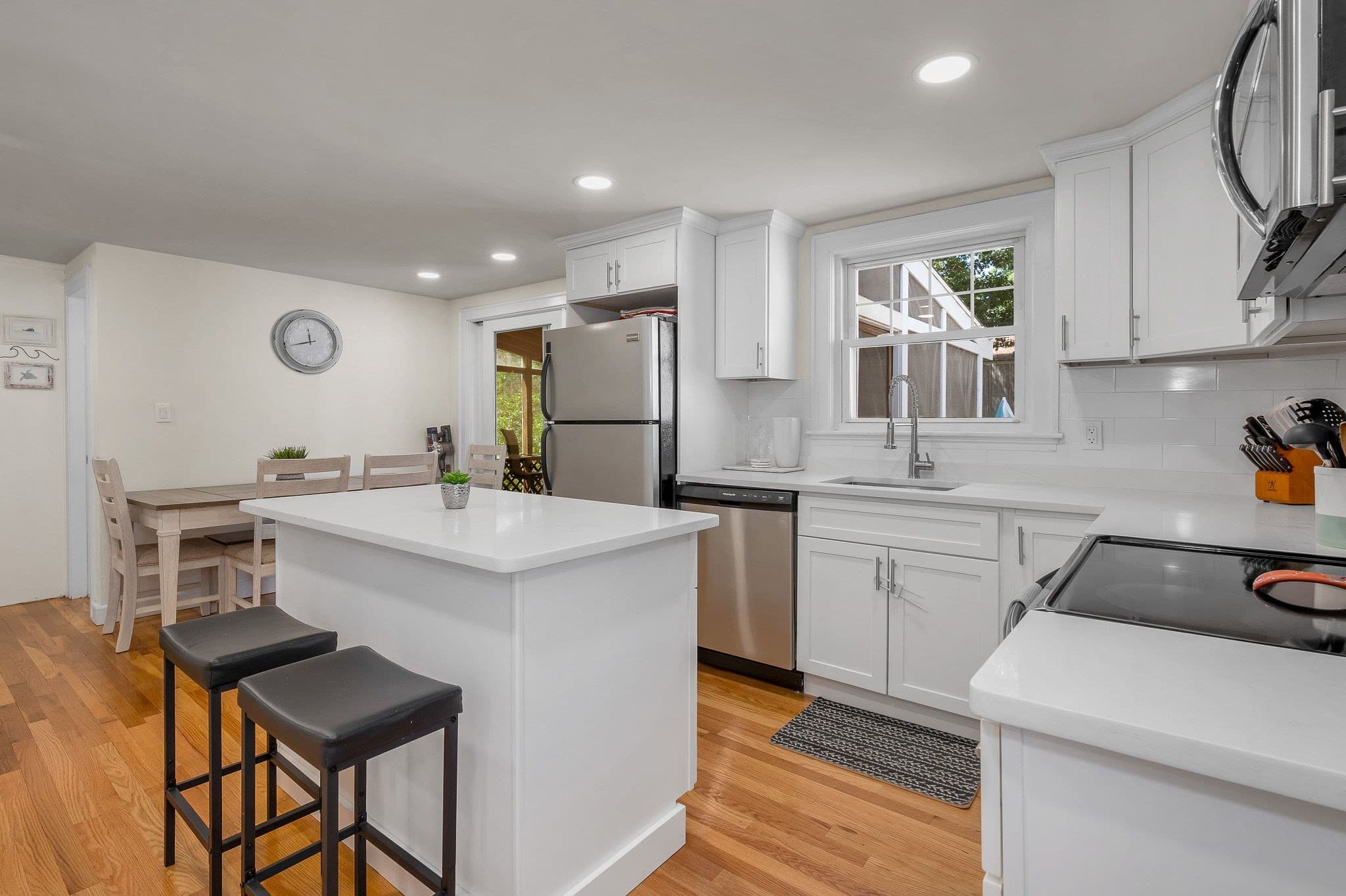 Single Family Residence at 13 Cedar St, Chelmsford MA 01863, Chelmsford, photo 8 of 37