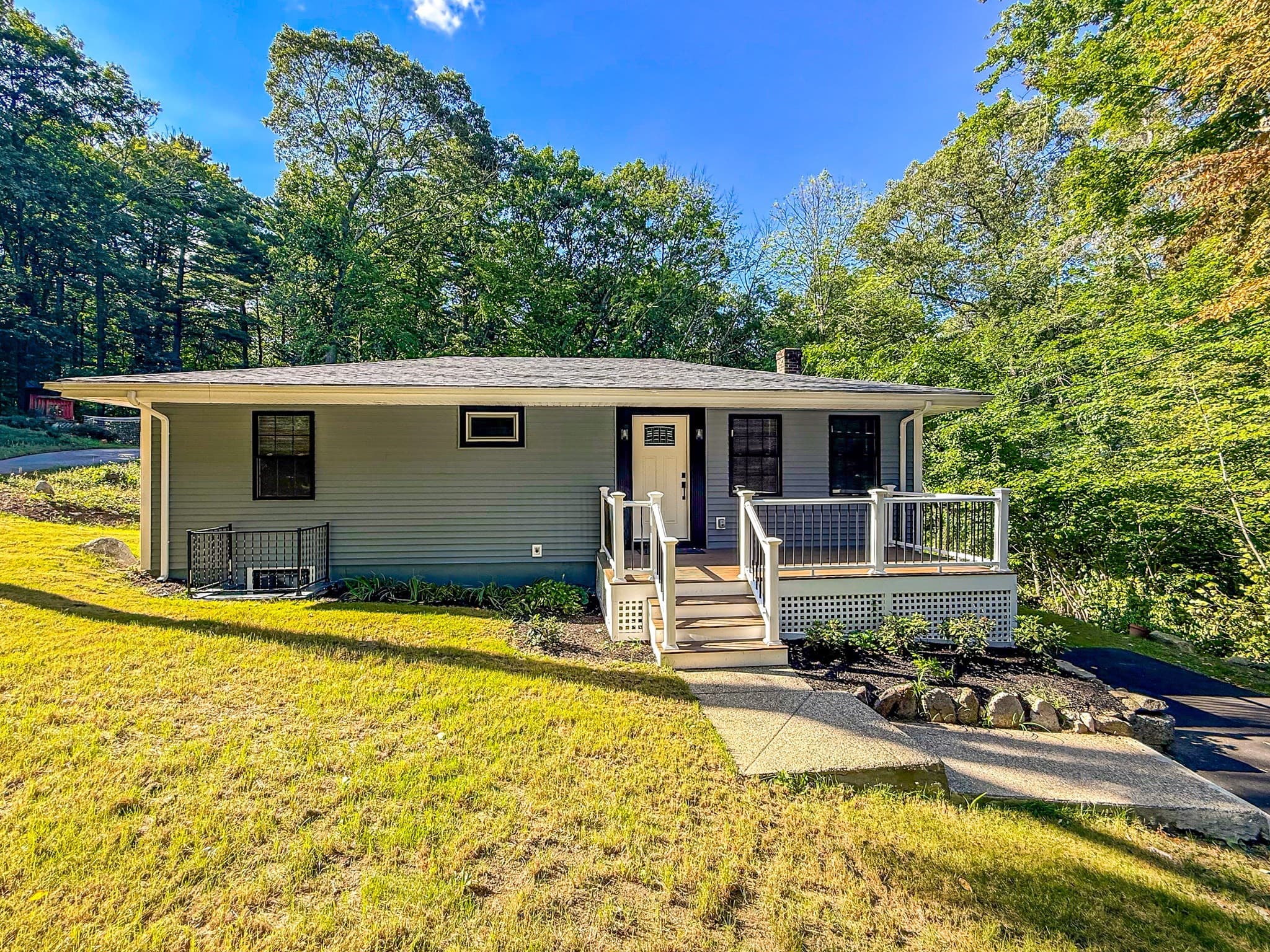 107 Olive St, Ashland MA 01721