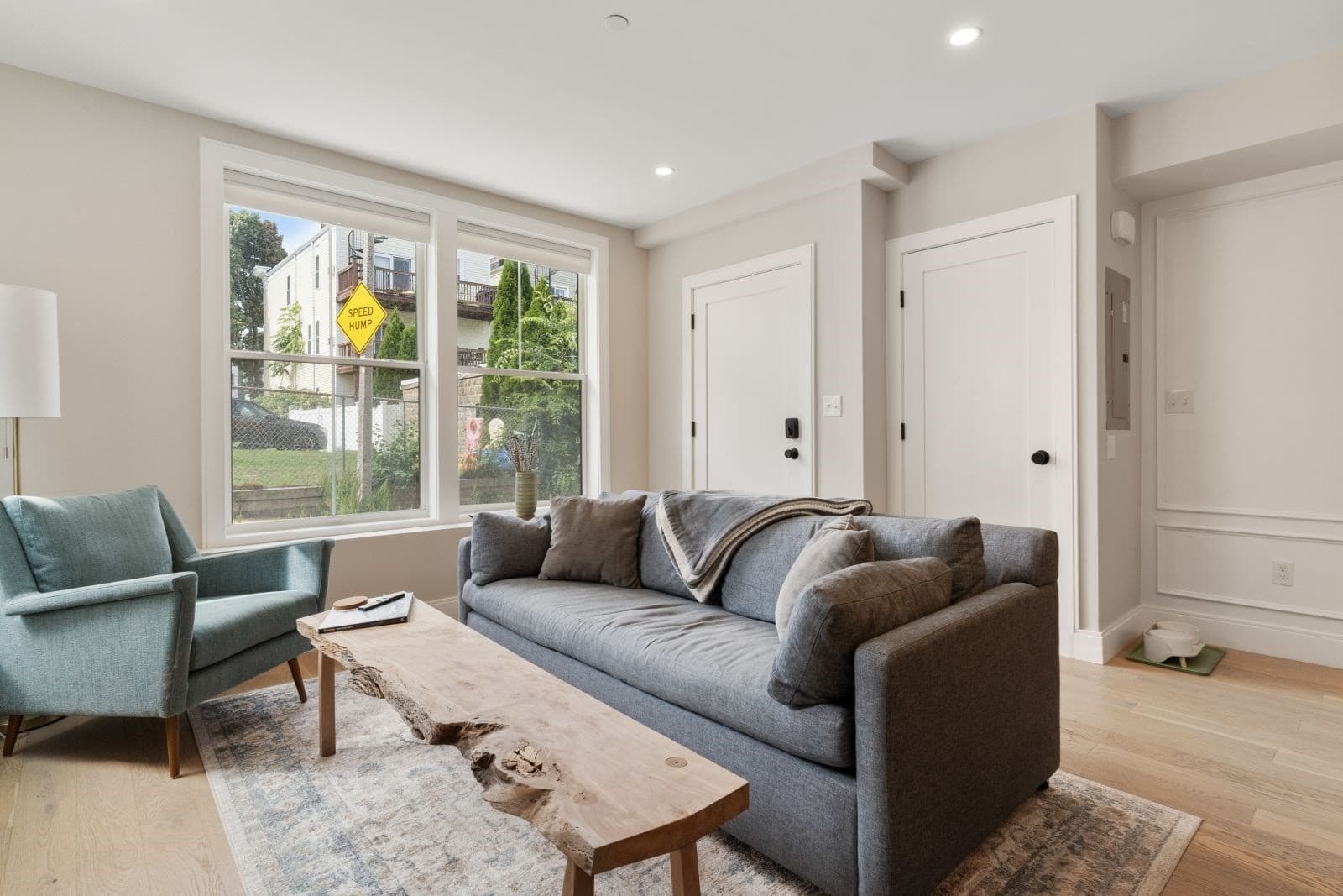 Condominium at 220 Bowen Street # 1, Boston MA 02127, Boston, photo 3 of 13