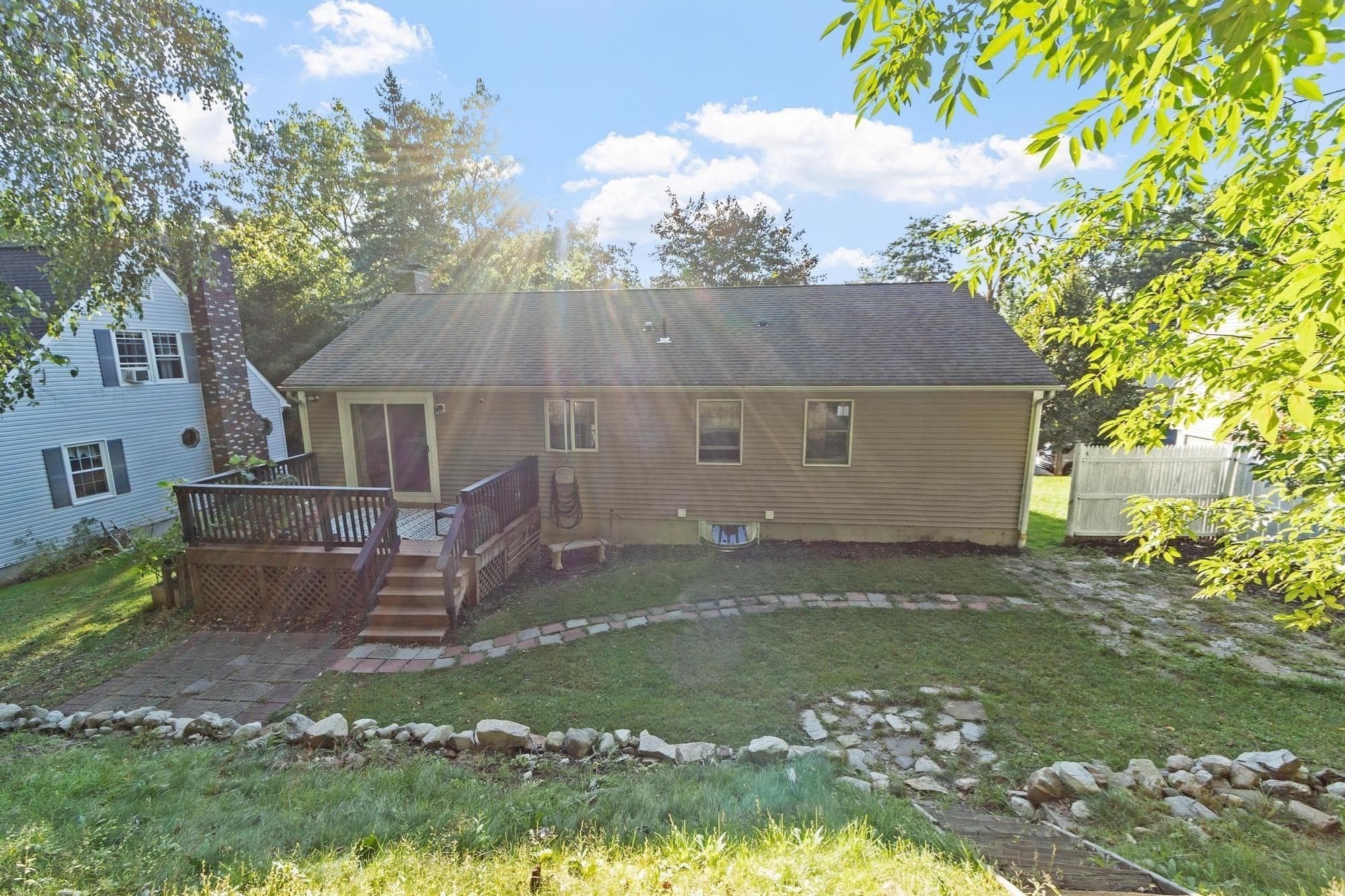 Single Family Residence at 77 Darnell Road, Worcester MA 01606, Worcester, photo 37 of 38