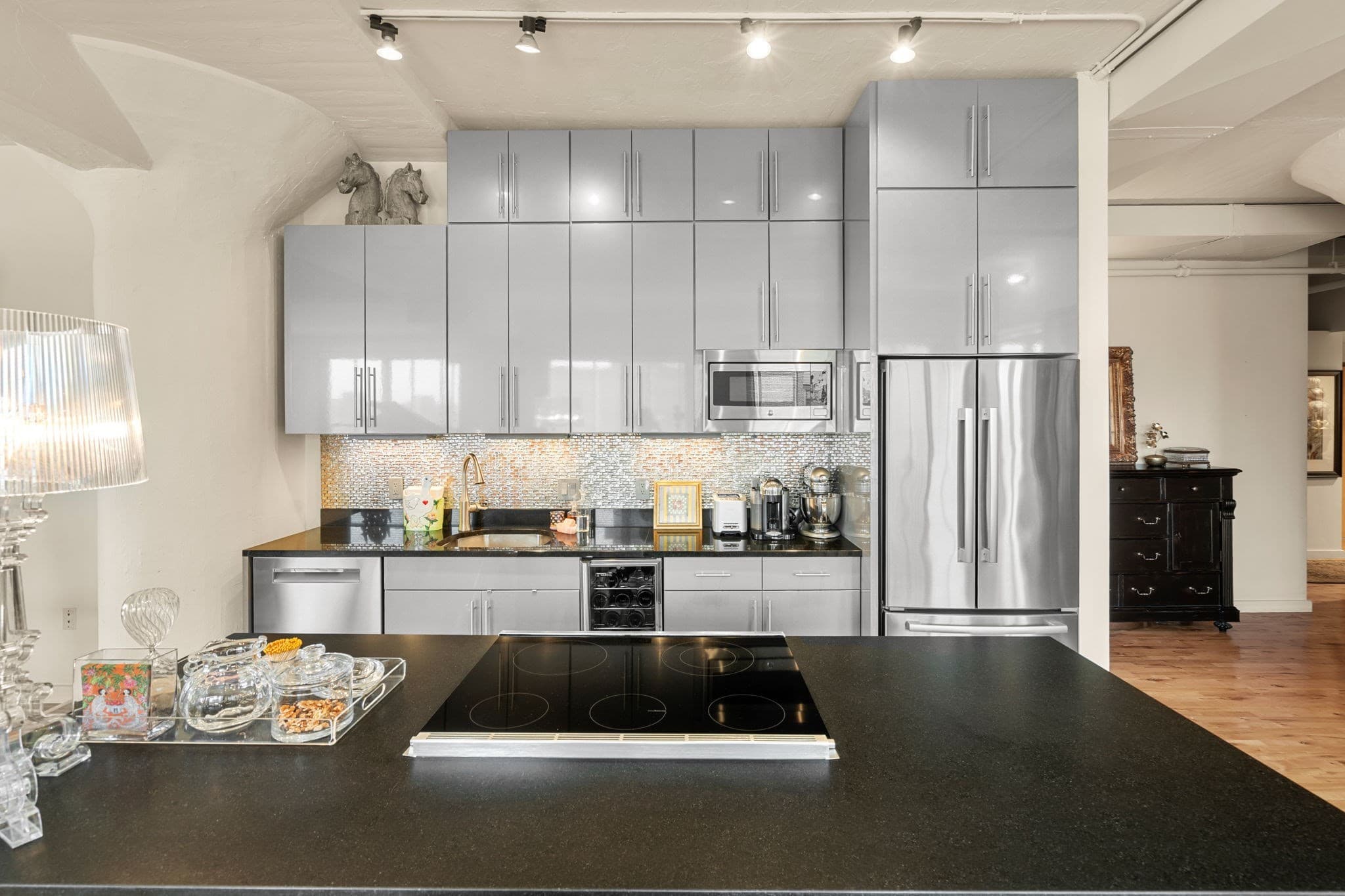 Condominium at 210 Lincoln Street # 604, Boston MA 02111, photo 23 of 40