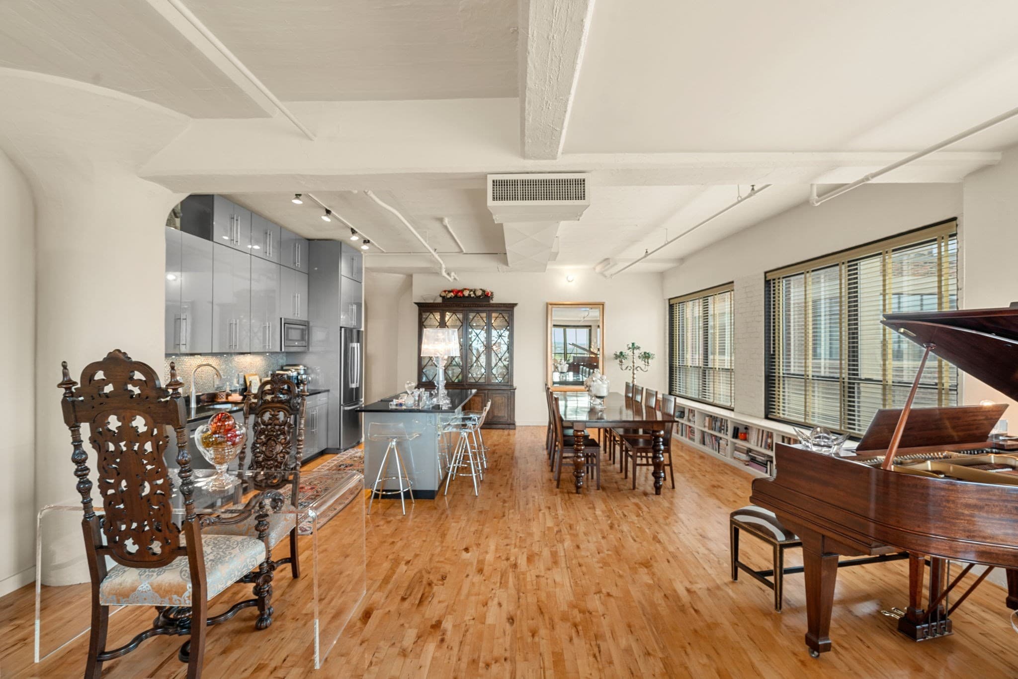 Condominium at 210 Lincoln Street # 604, Boston MA 02111, photo 16 of 40