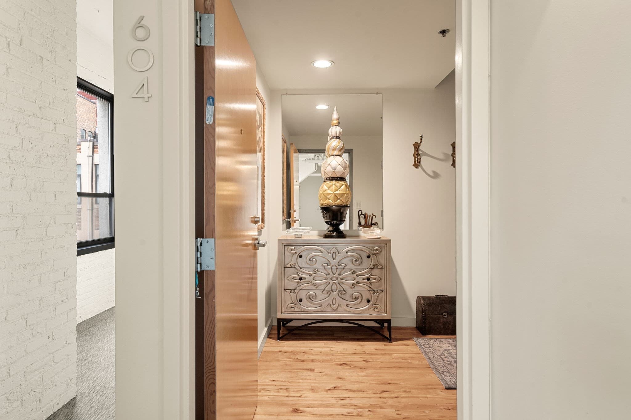 Condominium at 210 Lincoln Street # 604, Boston MA 02111, photo 3 of 40