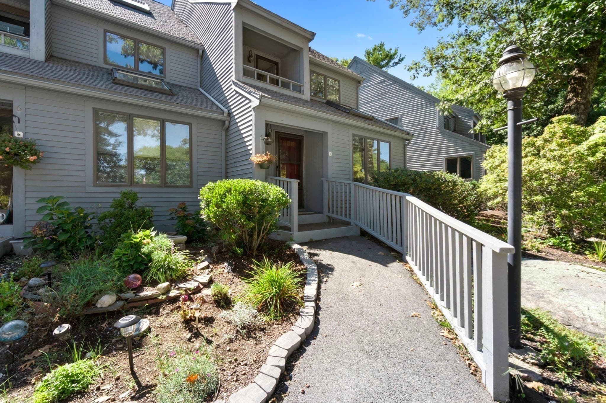Condominium at 612 Essex Ave # 5, Gloucester MA 01930, Gloucester, photo 2 of 34