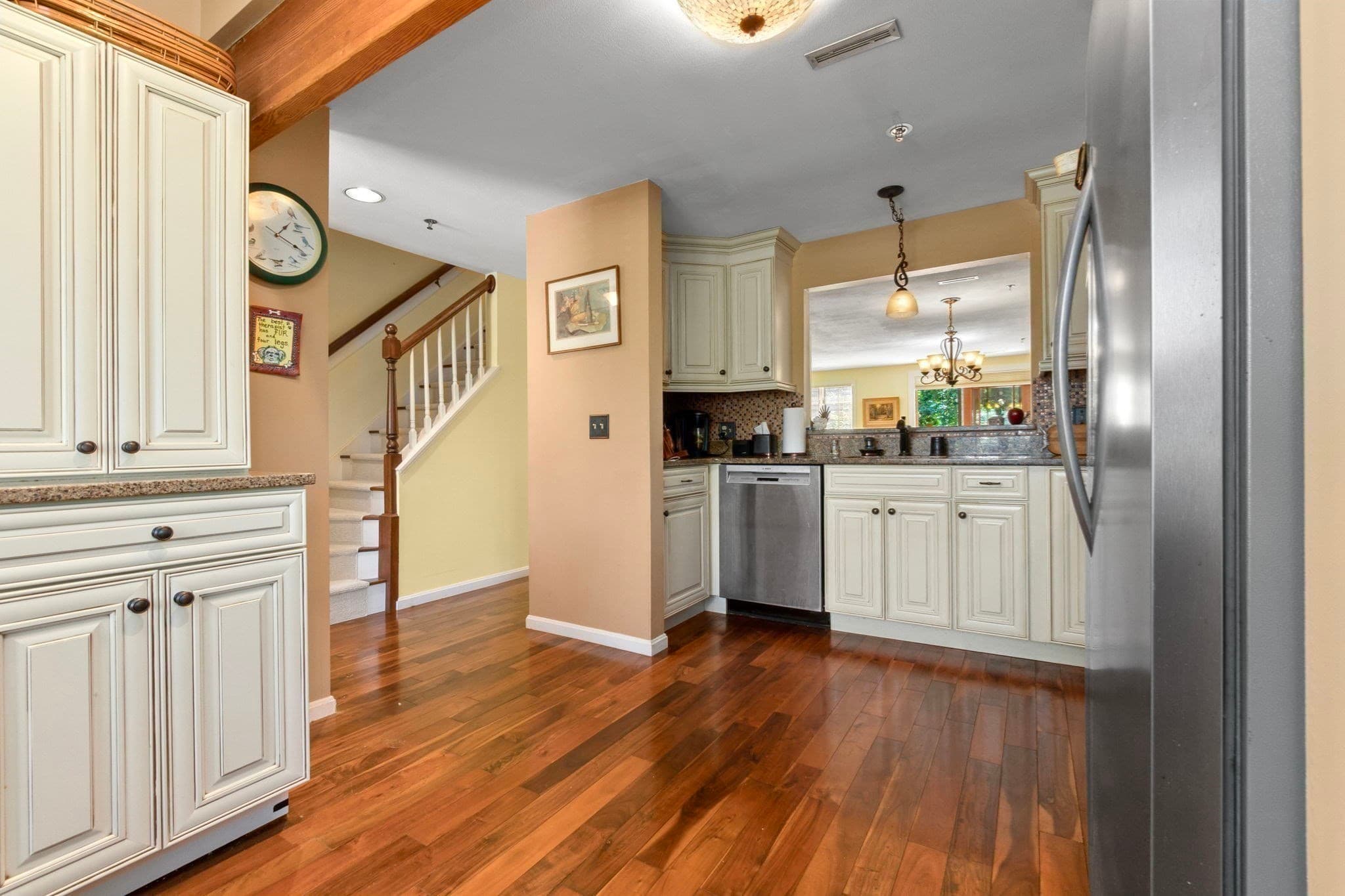 Condominium at 612 Essex Ave # 5, Gloucester MA 01930, Gloucester, photo 3 of 34
