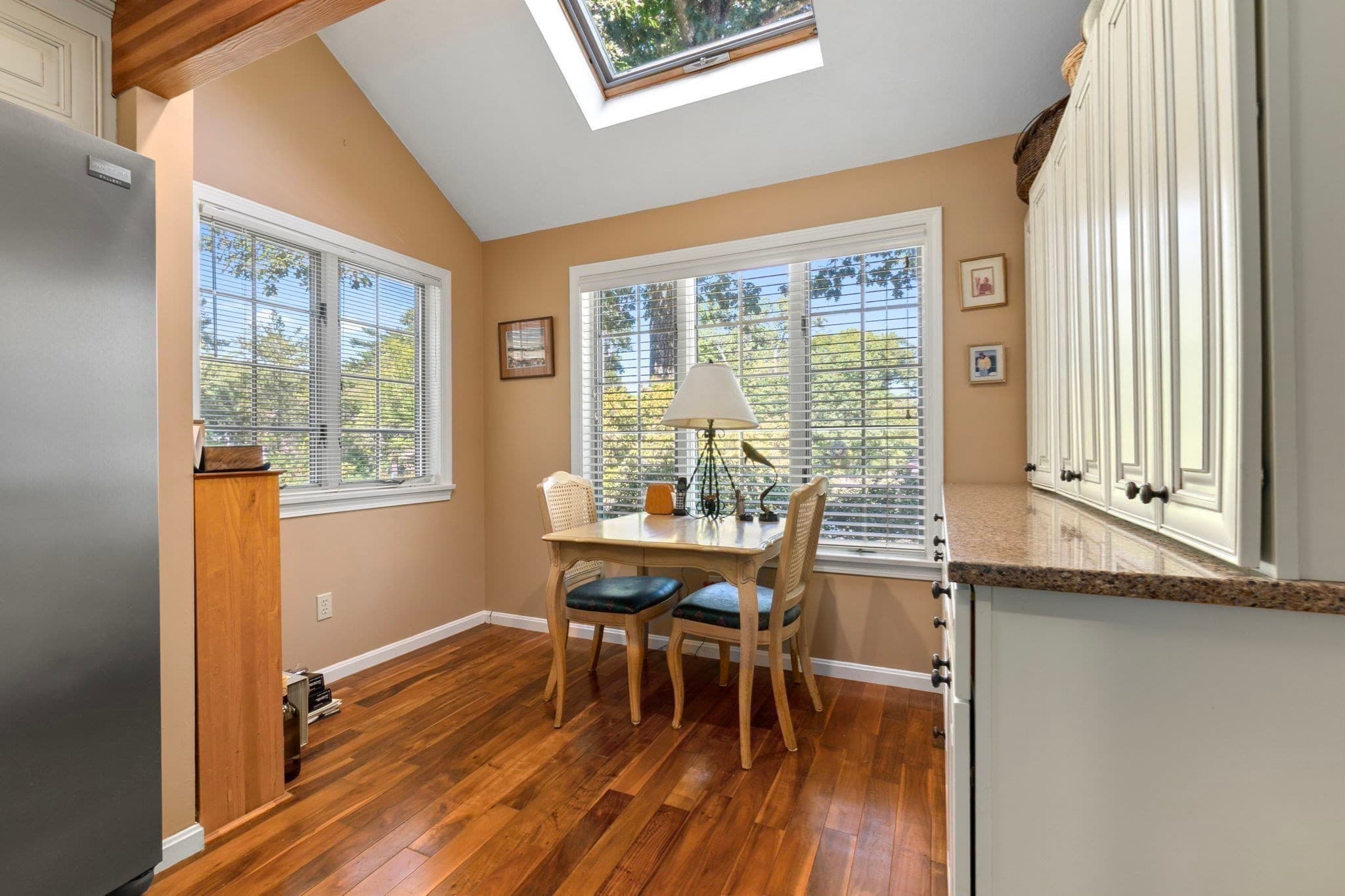 Condominium at 612 Essex Ave # 5, Gloucester MA 01930, Gloucester, photo 5 of 34