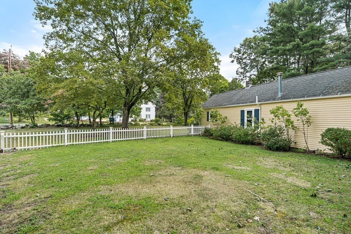 Single Family Residence at 8 Moore Road, Westford MA 01886, Westford, photo 37 of 40