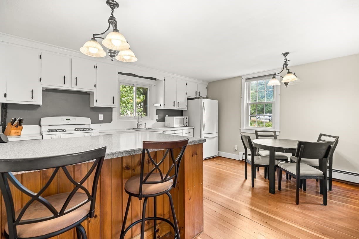 Single Family Residence at 8 Moore Road, Westford MA 01886, Westford, photo 11 of 40